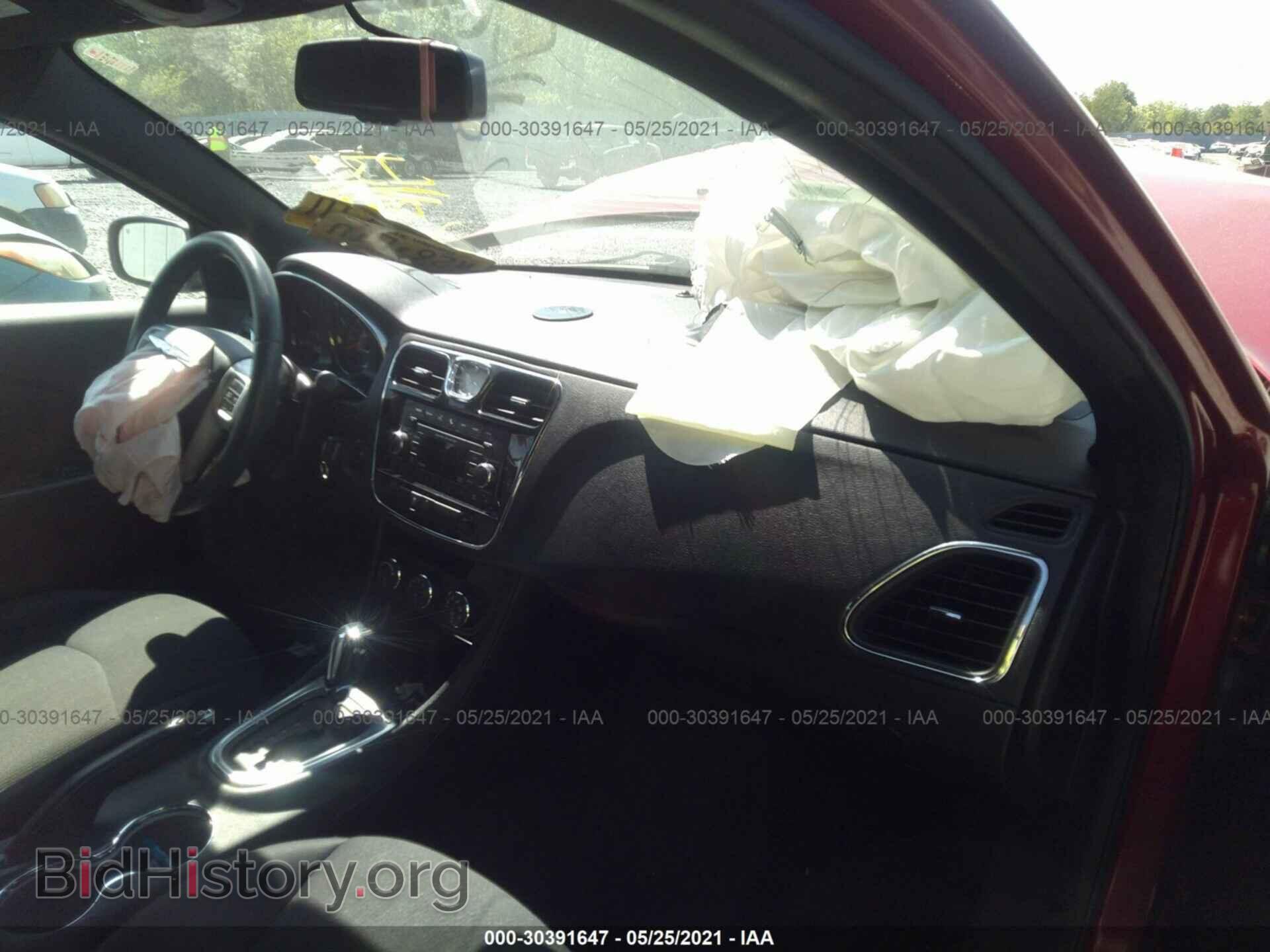 2014 CHRYSLER 200 - VIN: 1C3CCBBB4EN191404 - Фото 5