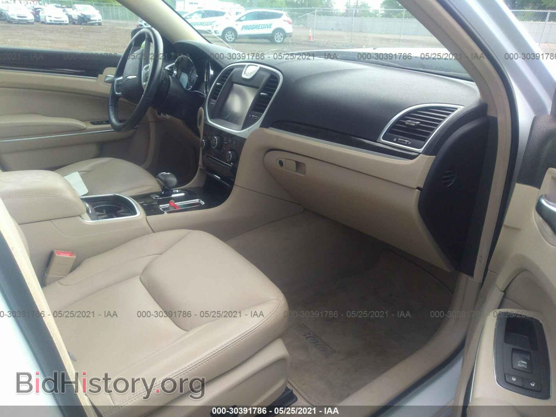 2012 CHRYSLER 300 - VIN: 2C3CCACGXCH251387 - Фото 5