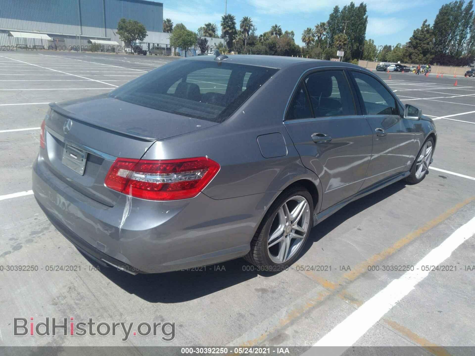 2012 MERCEDES-BENZ E-CLASS - VIN: WDDHF5KB1CA589531 - Фото 4
