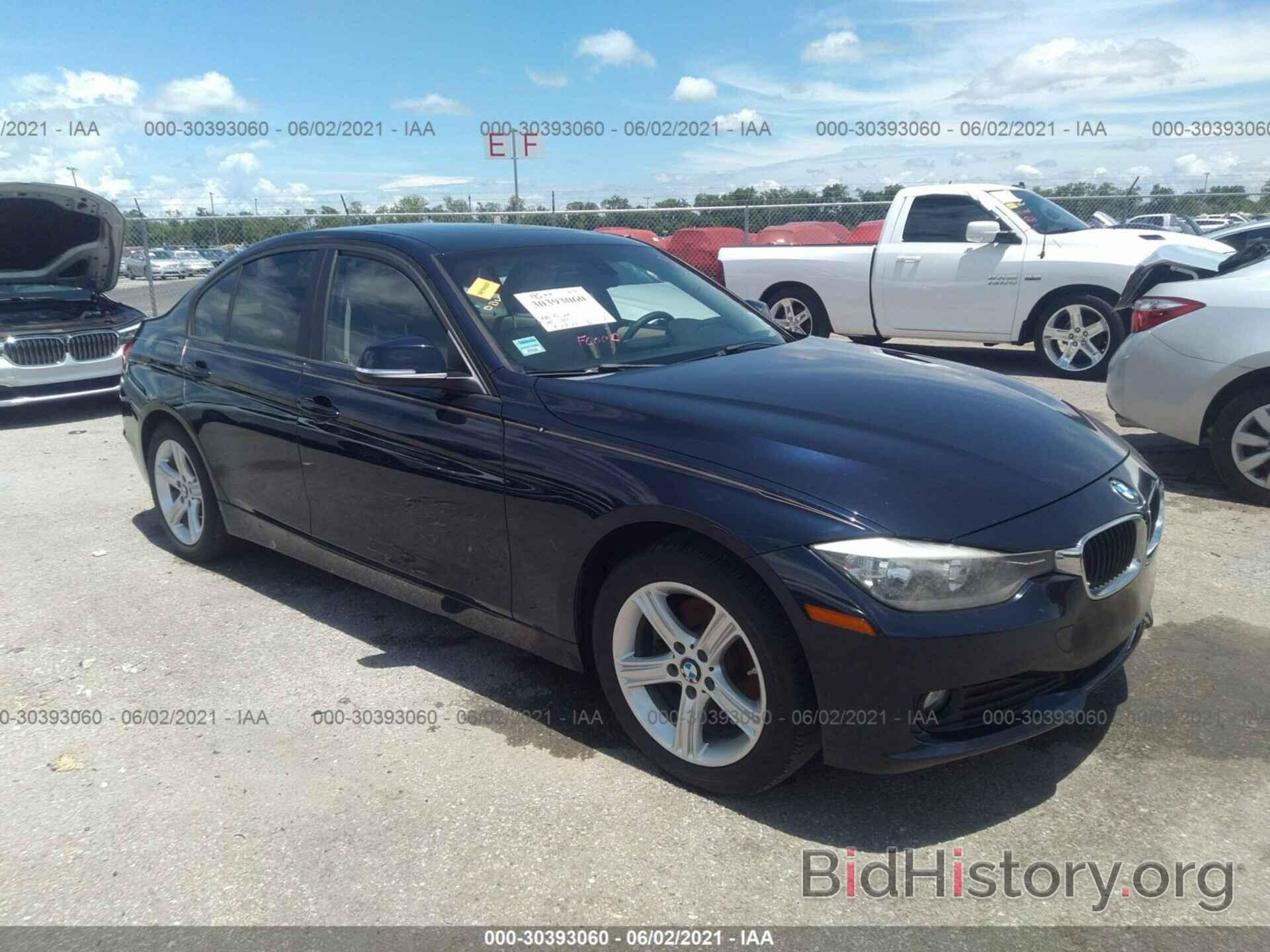 Photo WBA3B1G53ENT00878 - BMW 3 SERIES 2014