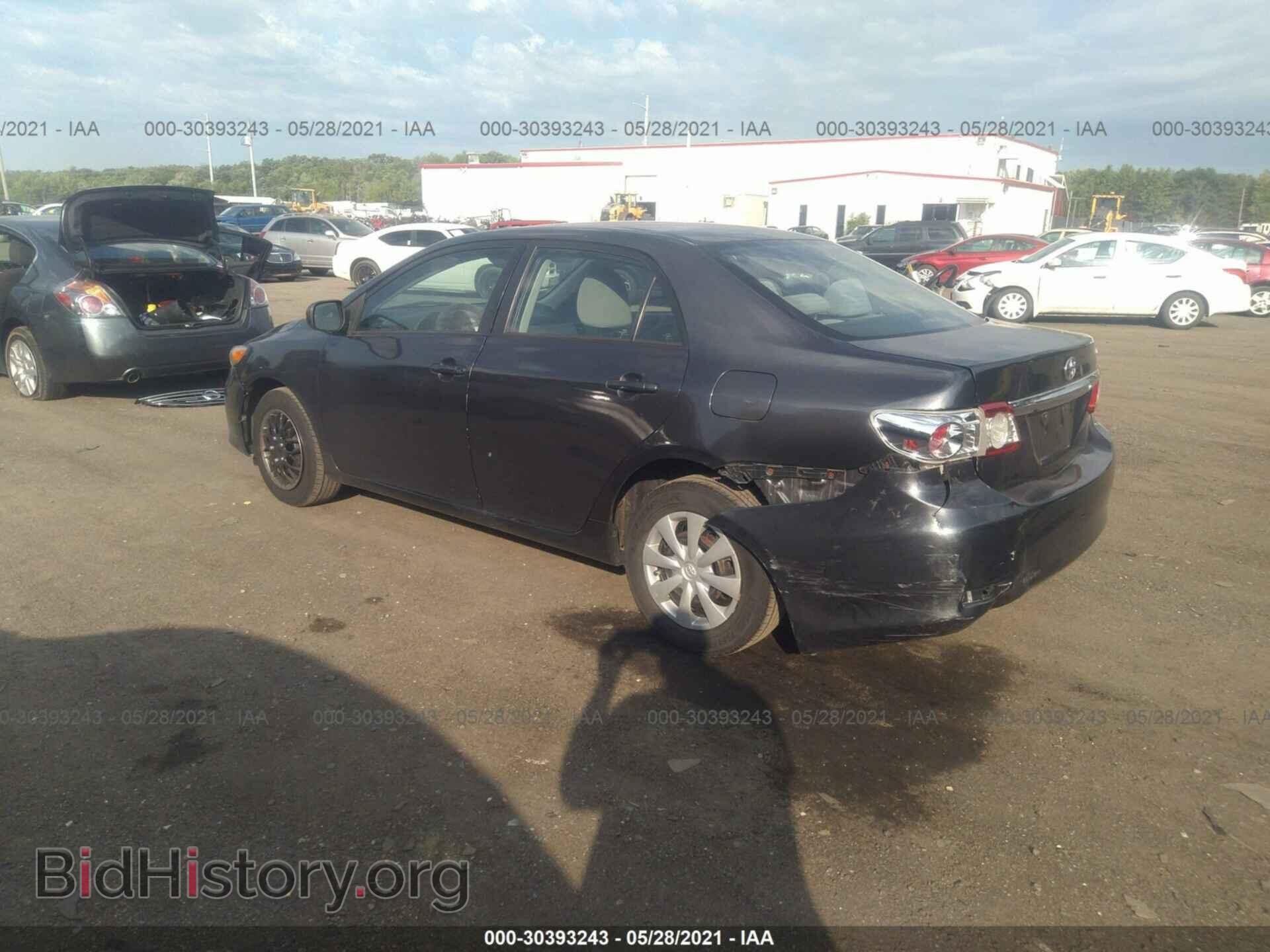 2011 TOYOTA COROLLA - VIN: 2T1BU4EEXBC728247 - Фото 3