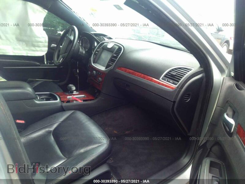 2012 Chrysler 300 (VIN 2C3CCACG1CH237801) — фото 5 из 11