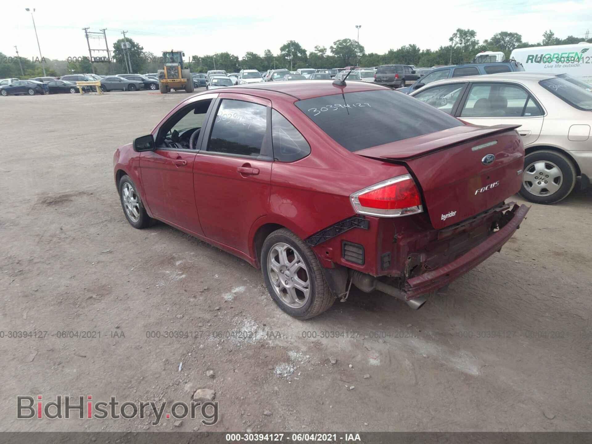 2009 FORD FOCUS - VIN: 1FAHP36N39W117512 - Фото 3