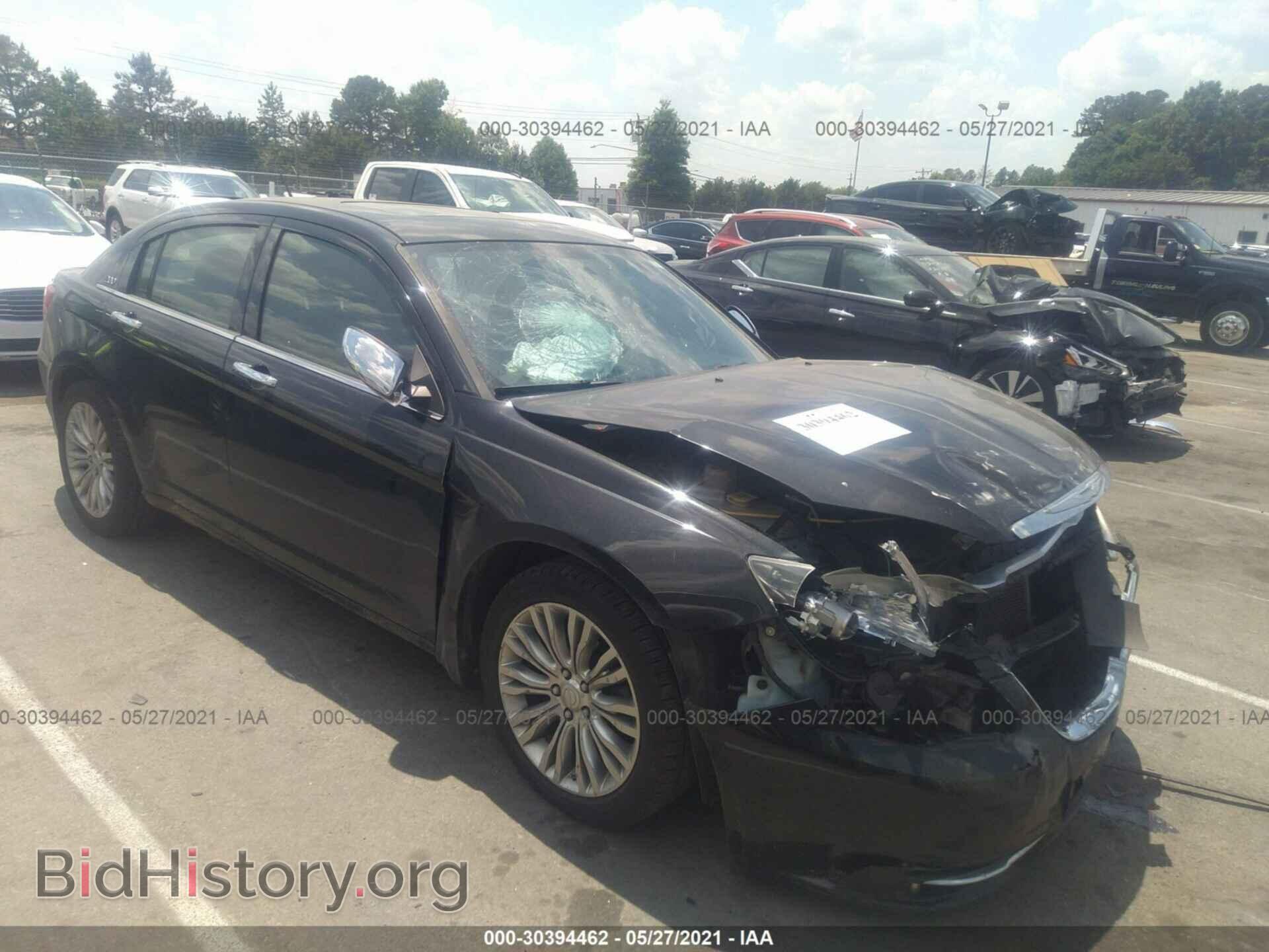 Photo 1C3BC2FB7BN565943 - CHRYSLER 200 2011