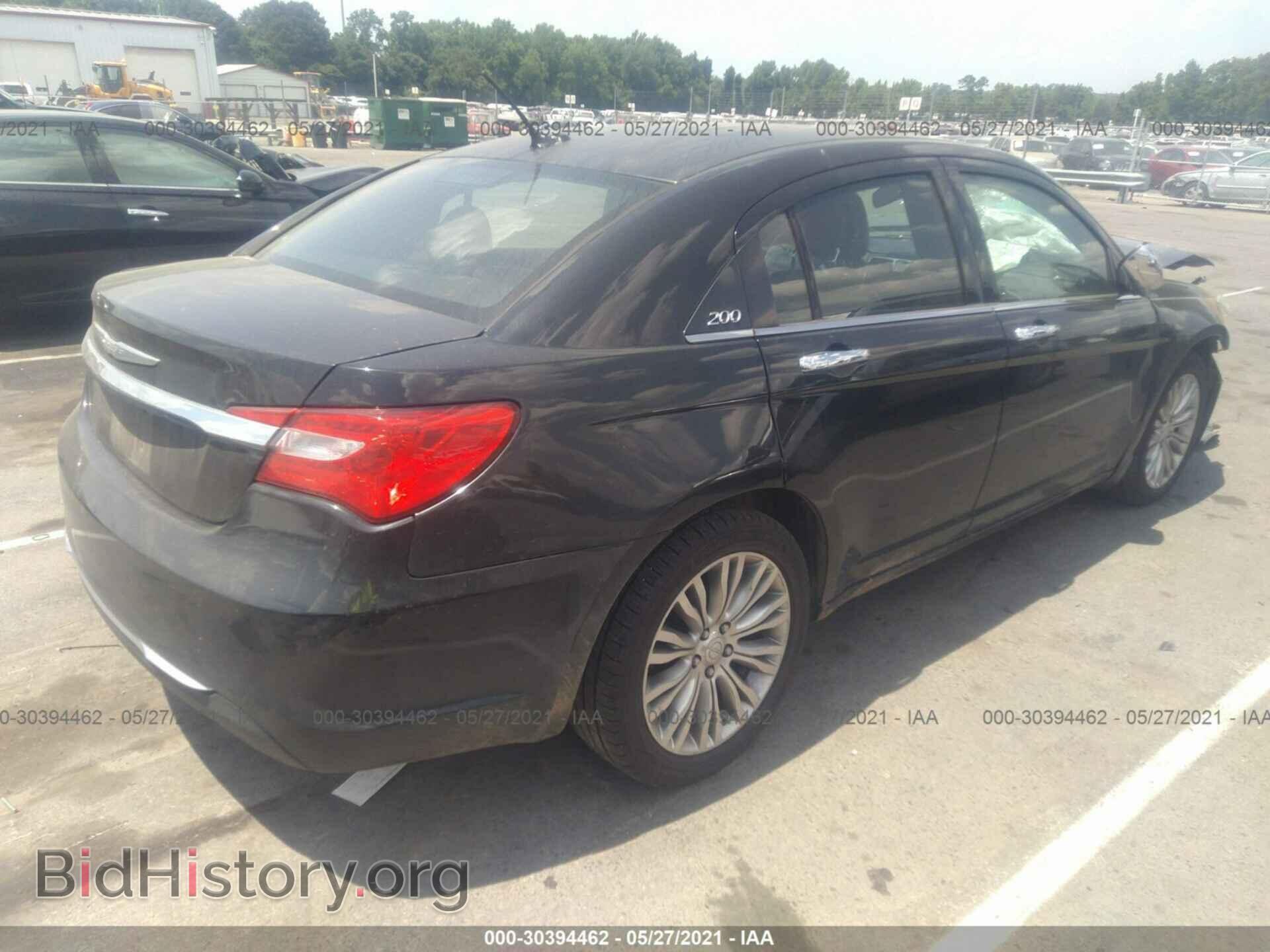 2011 CHRYSLER 200 - VIN: 1C3BC2FB7BN565943 - Photo 4