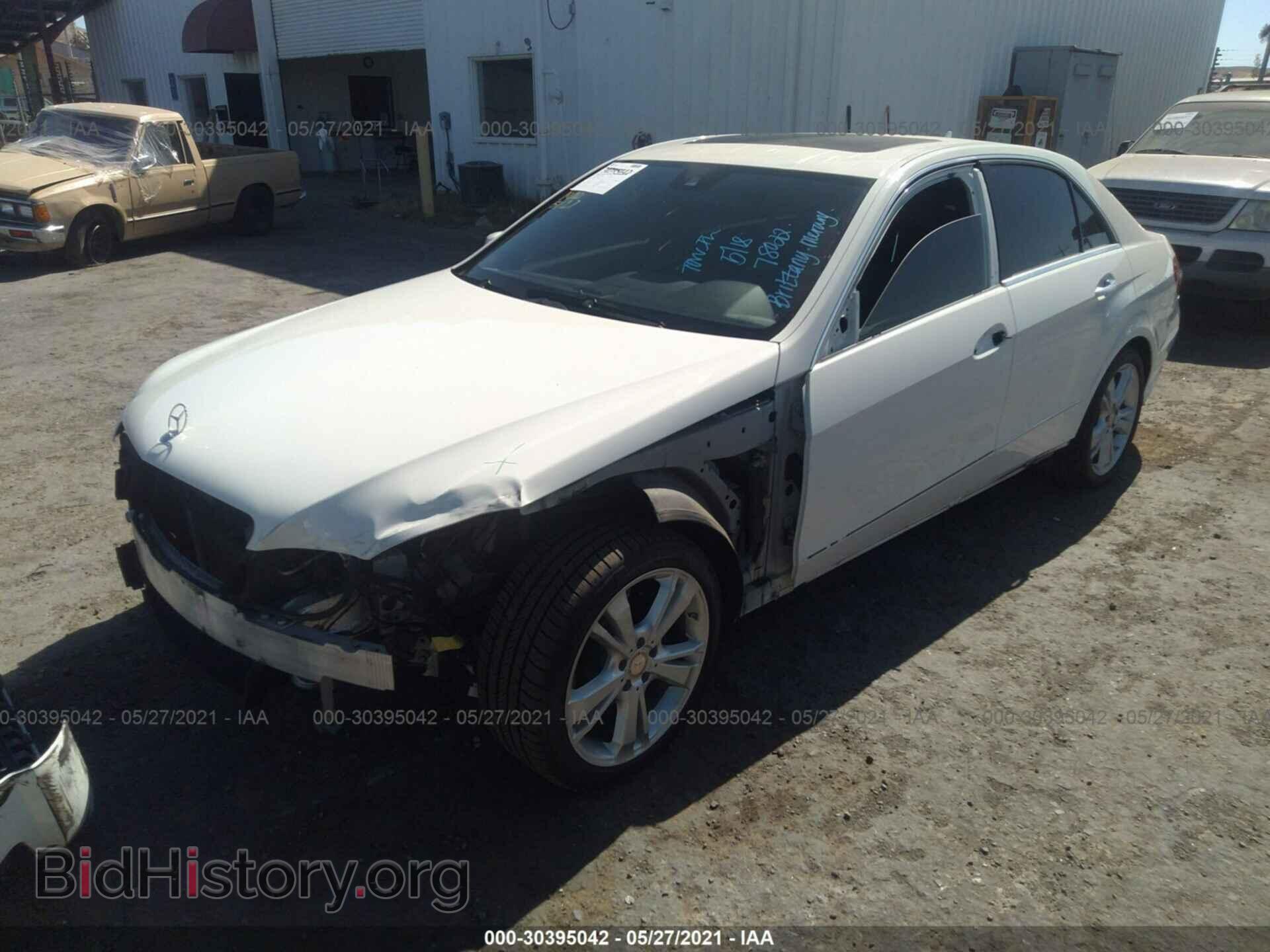 2012 MERCEDES-BENZ E-CLASS - VIN: WDDHF5KB3CA642858 - Photo 2