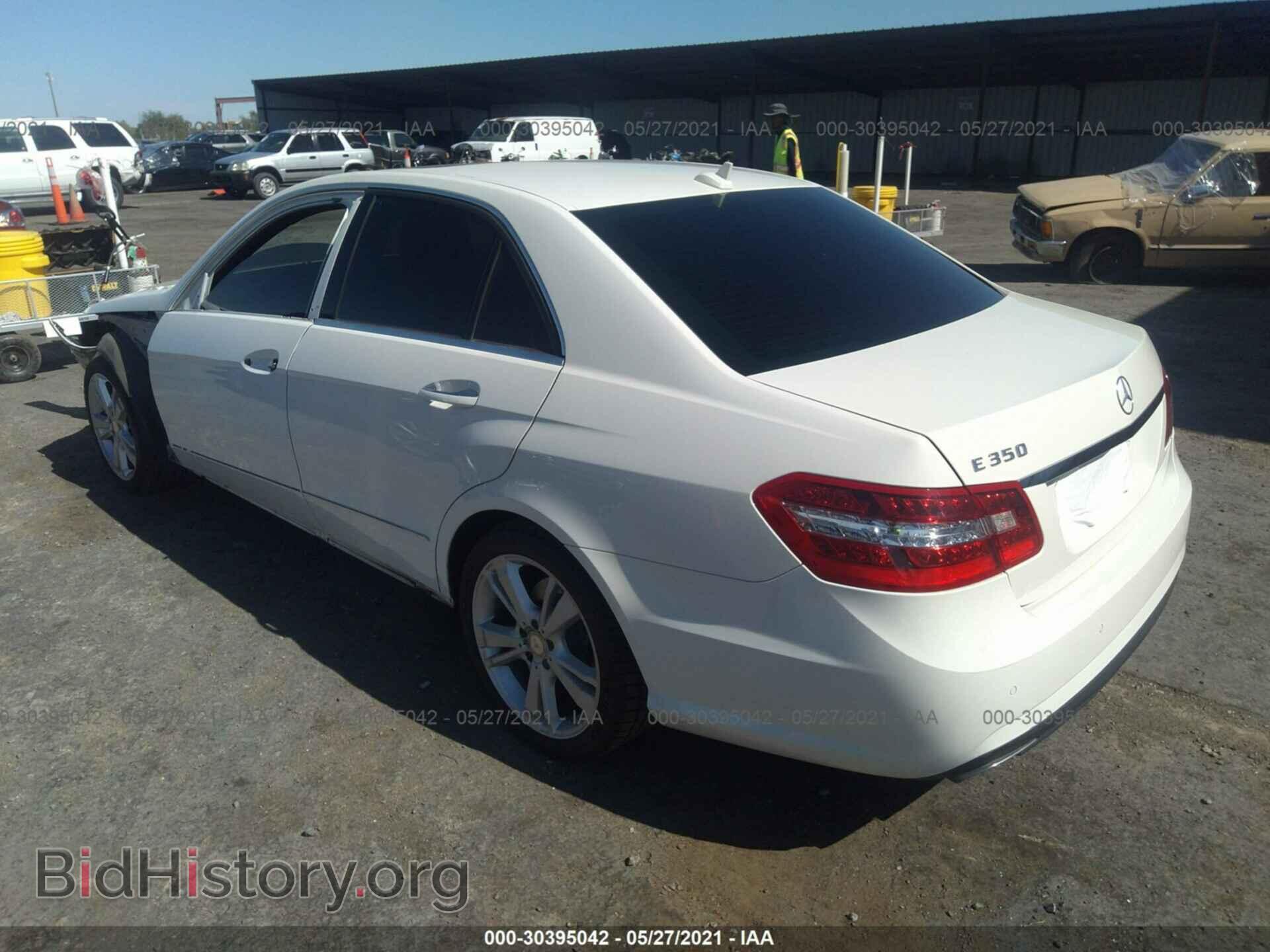 2012 MERCEDES-BENZ E-CLASS - VIN: WDDHF5KB3CA642858 - Photo 3
