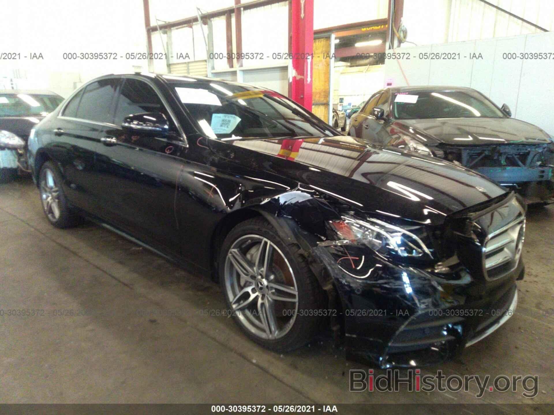 Photo WDDZF4JB7KA622174 - MERCEDES-BENZ E-CLASS 2019