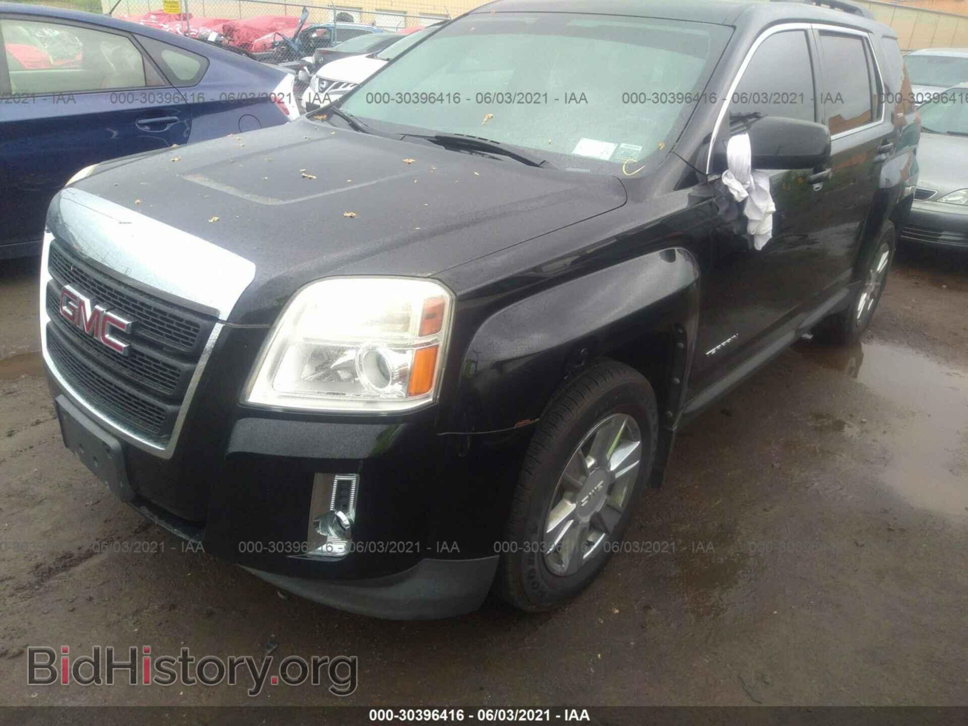 2011 GMC TERRAIN - VIN: 2CTALSEC8B6283742 - Фото 2