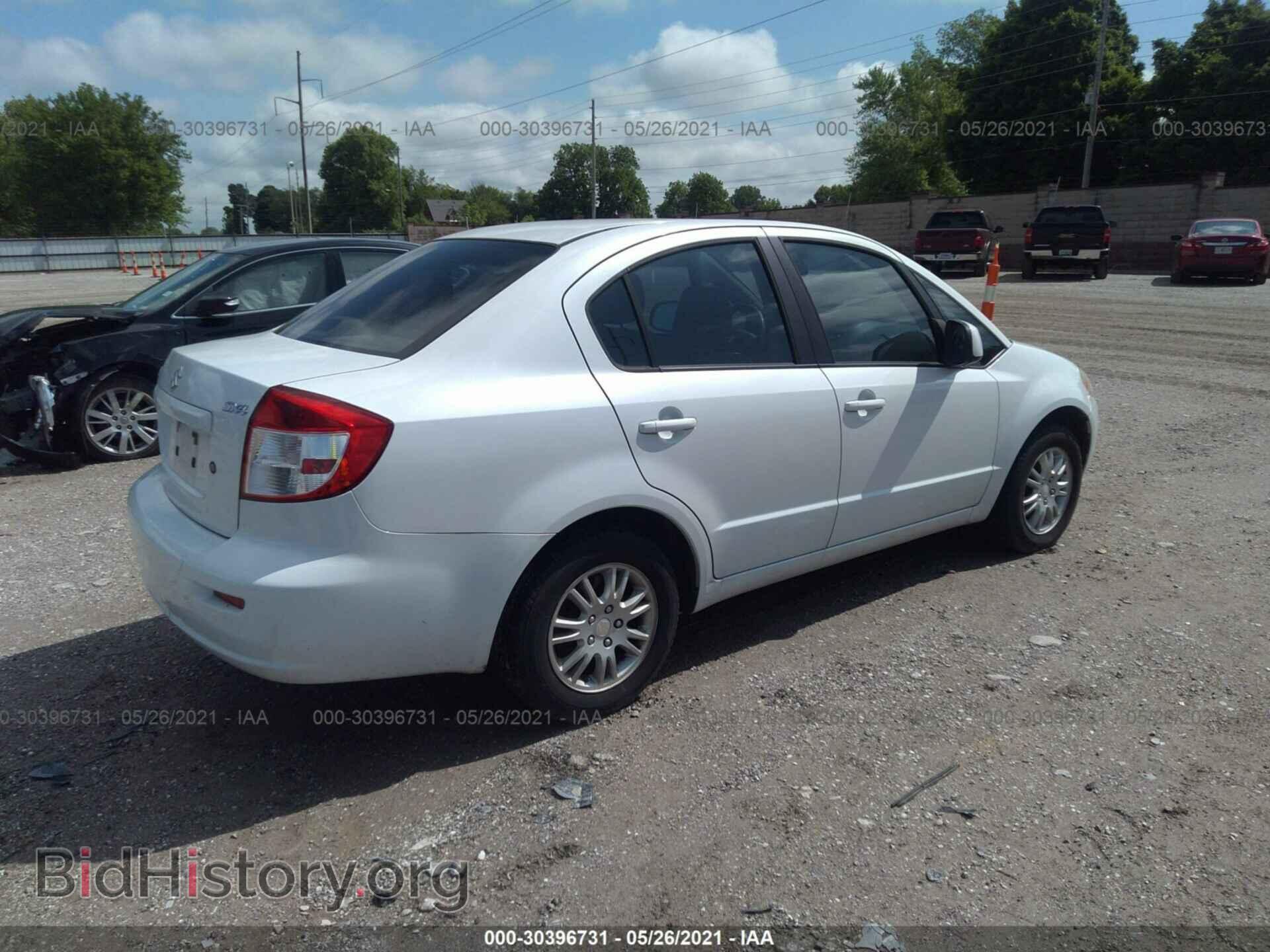 2013 SUZUKI SX4 - VIN: JS2YC5A31D6101654 - Photo 4