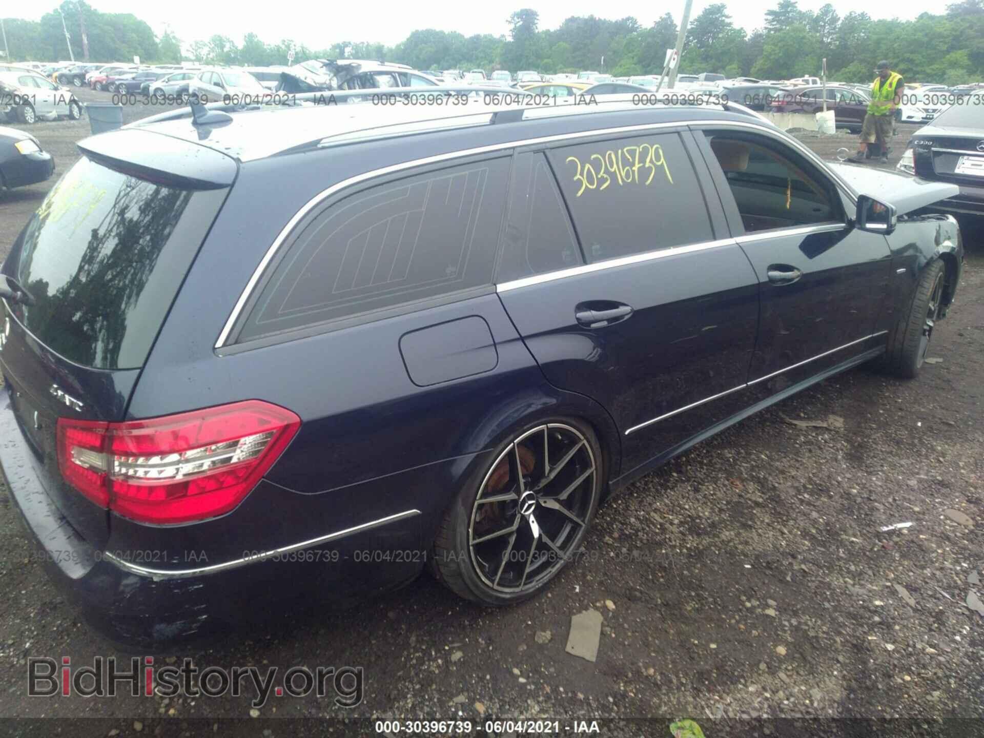 2012 MERCEDES-BENZ E-CLASS - VIN: WDDHH8JB0CA594796 - Photo 4
