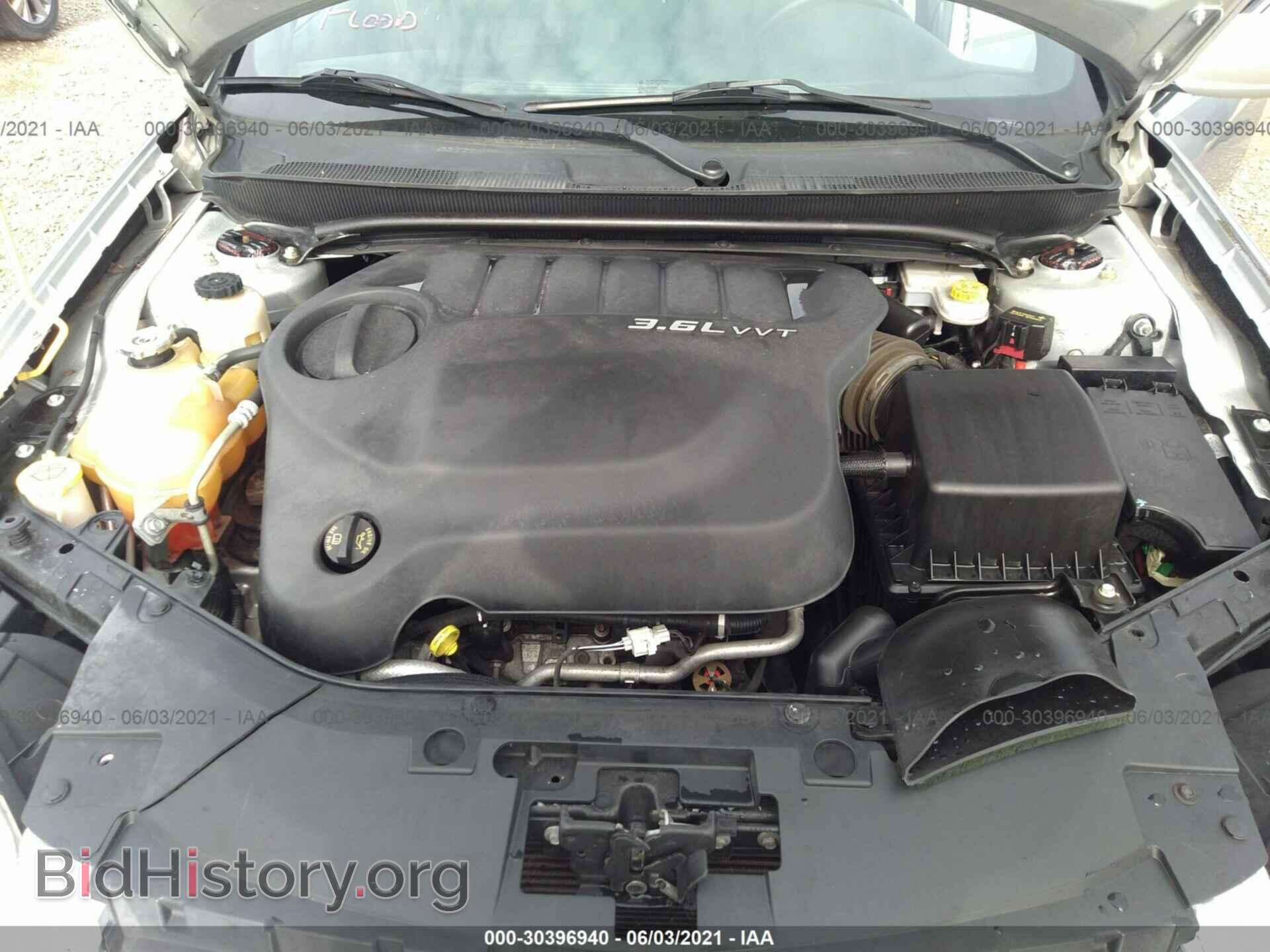 2012 CHRYSLER 200 - VIN: 1C3CCBBG0CN125523 - Фото 10