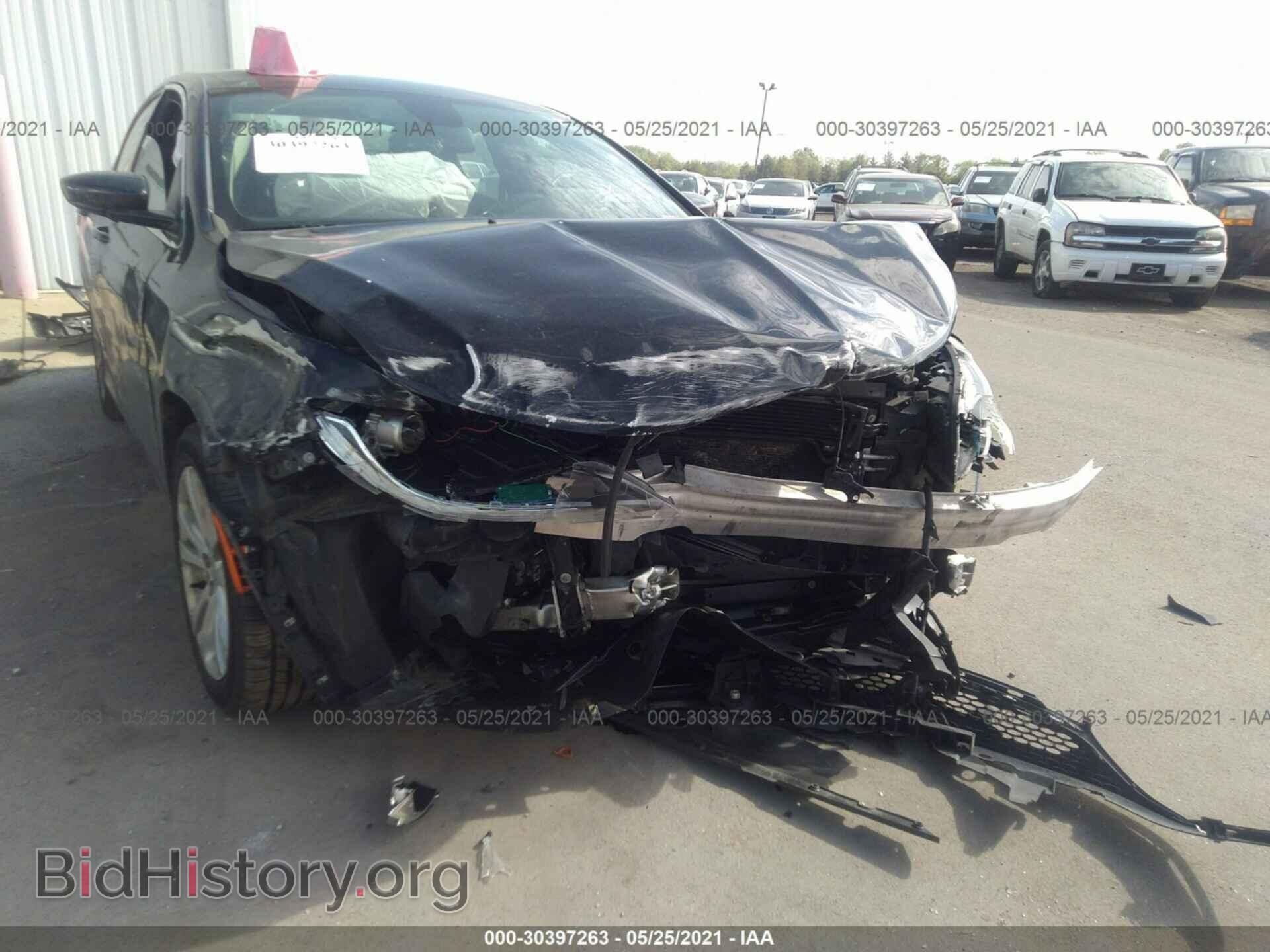 2015 CHRYSLER 200 - VIN: 1C3CCCAB5FN649055 - Фото 6