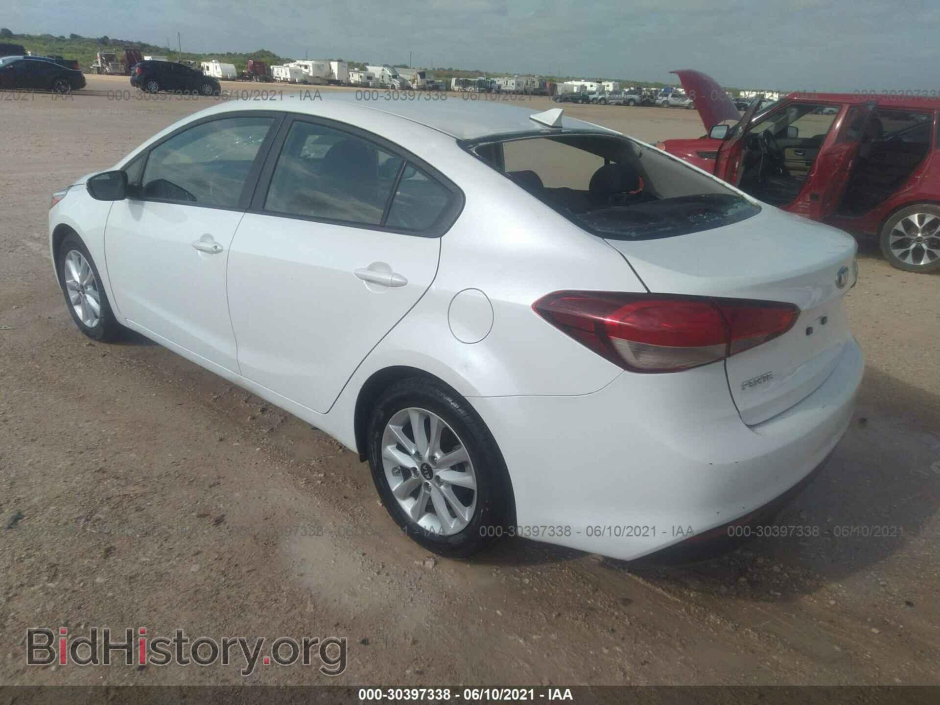 2017 KIA FORTE - VIN: 3KPFL4A79HE149496 - Photo 3
