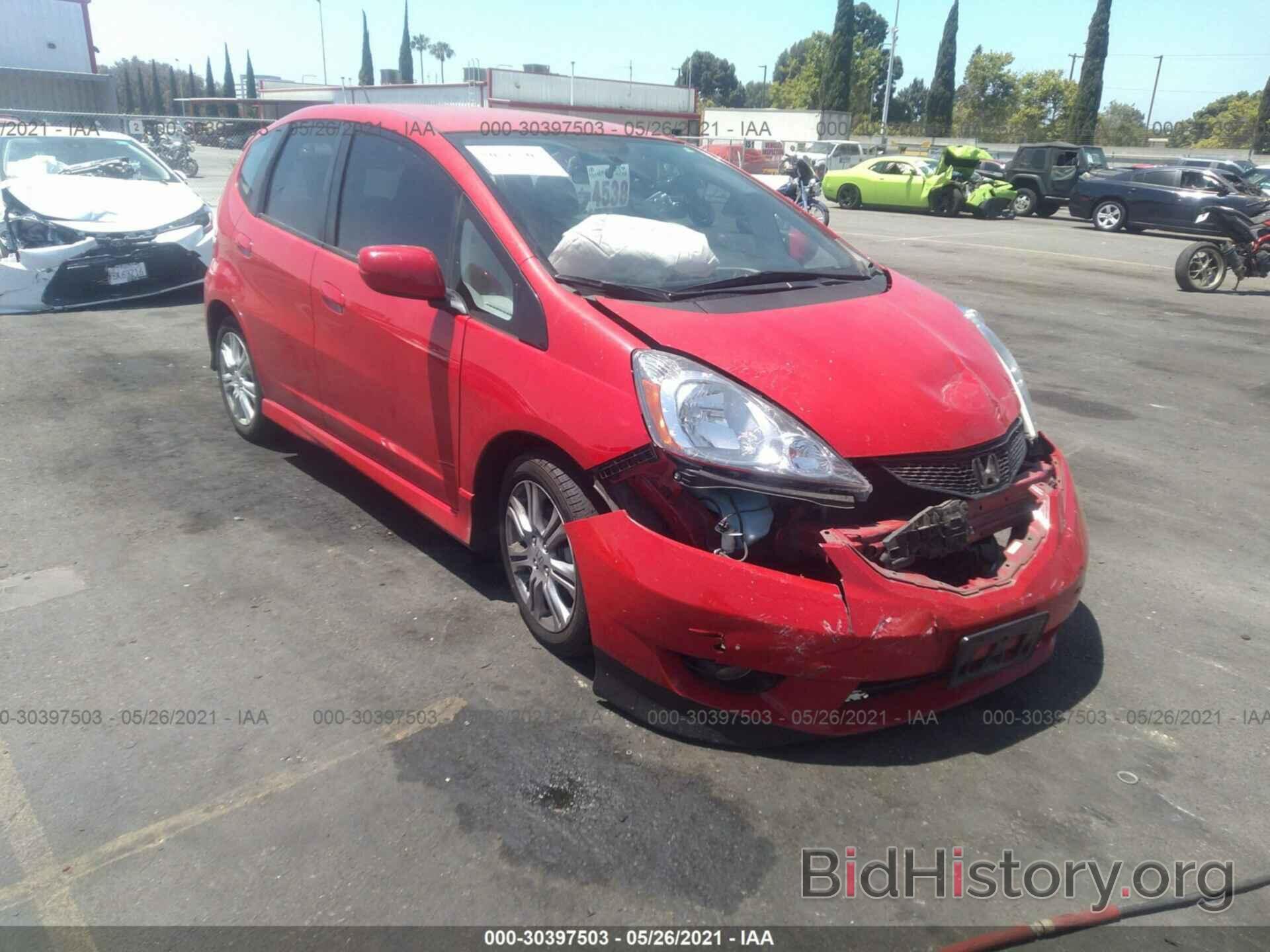 Фотография JHMGE8H52BS009853 - HONDA FIT 2011