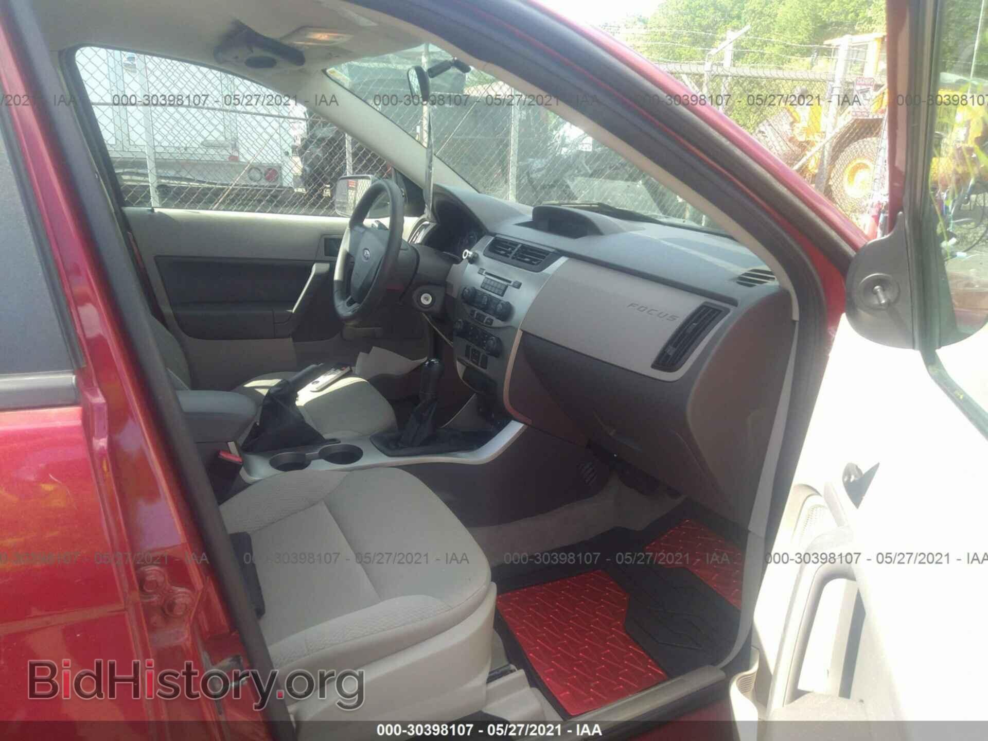 2009 FORD FOCUS - VIN: 1FAHP34N89W207385 - Фото 5