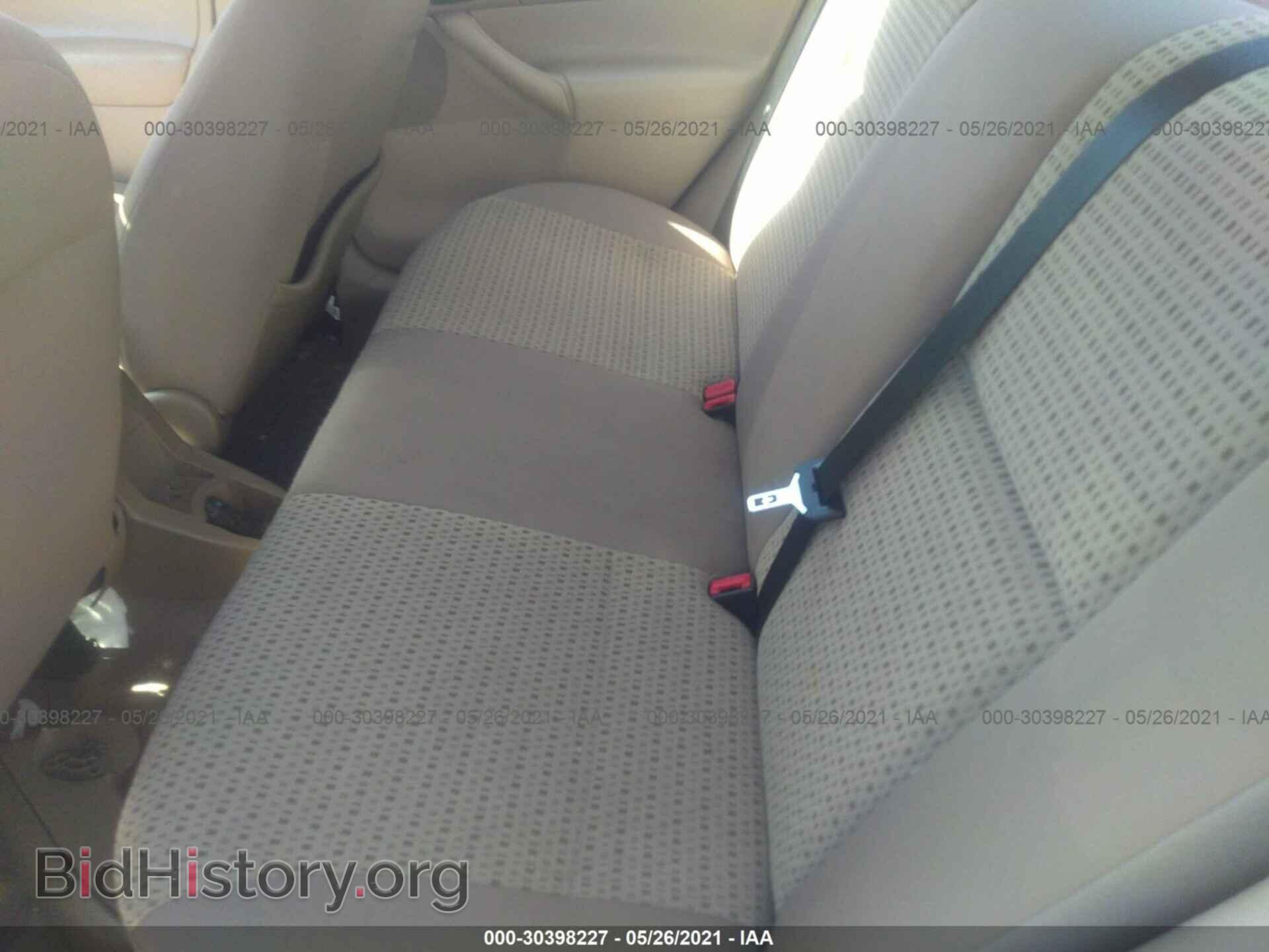 2007 FORD FOCUS - VIN: 1FAFP34N97W122950 - Фото 8