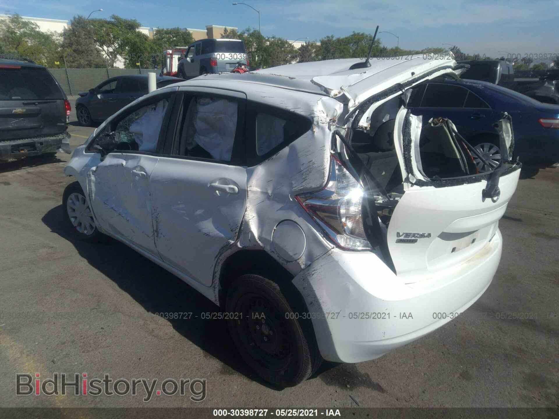 2016 NISSAN VERSA NOTE - VIN: 3N1CE2CP4GL393326 - Фото 3