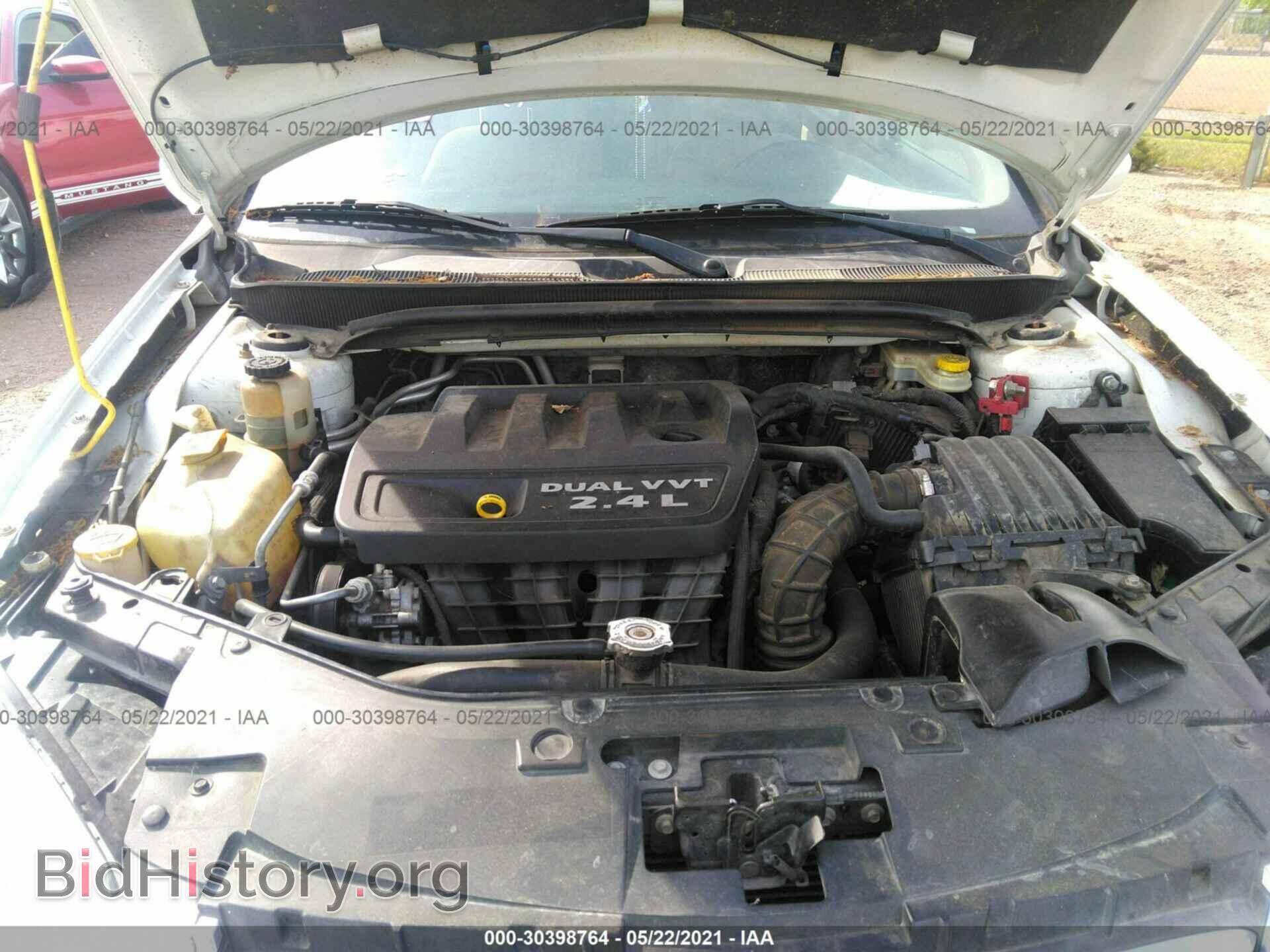 2012 CHRYSLER 200 - VIN: 1C3CCBBB3CN213390 - Фото 10