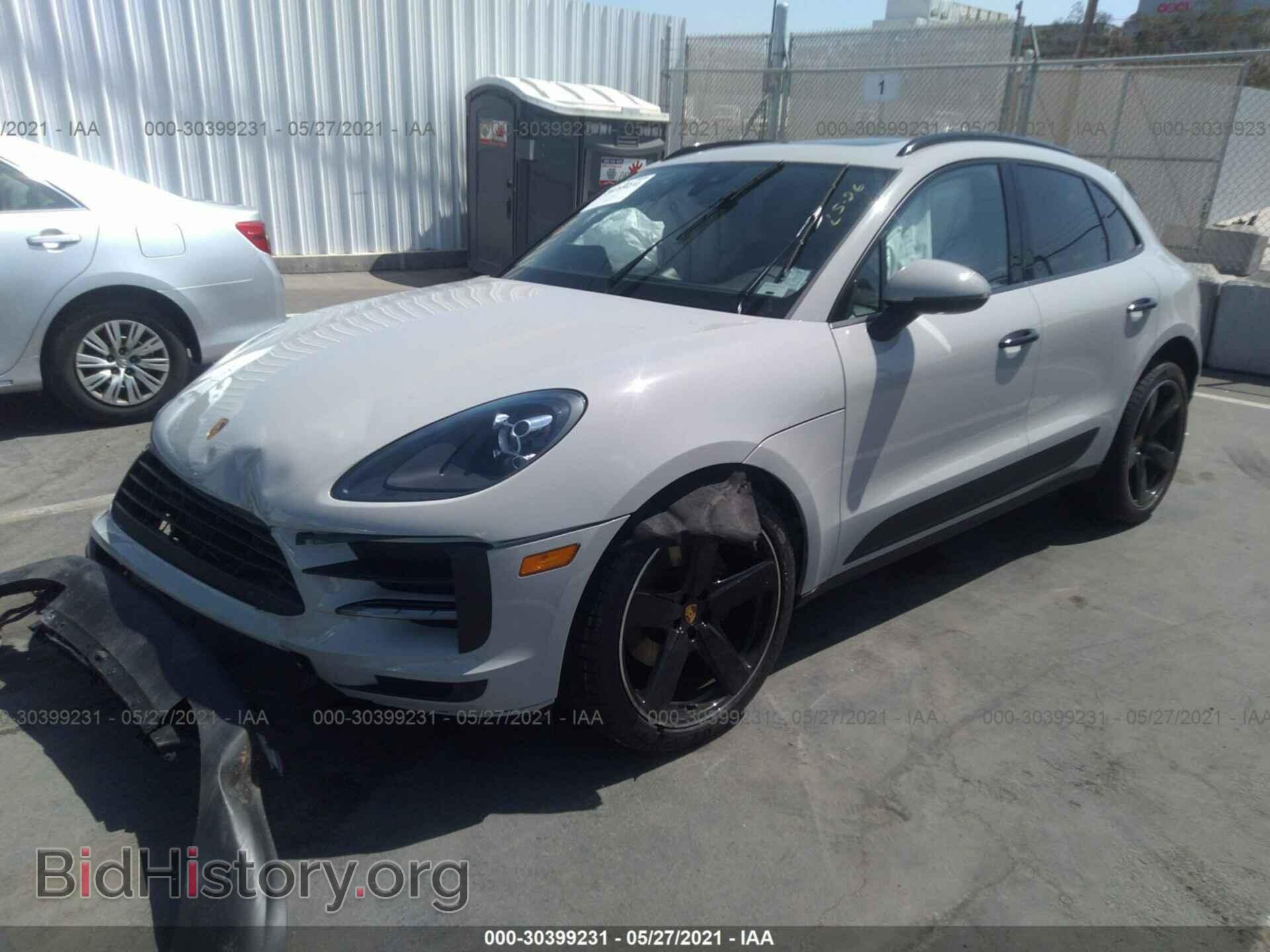 2020 PORSCHE MACAN - VIN: WP1AA2A55LLB05075 - Фото 2
