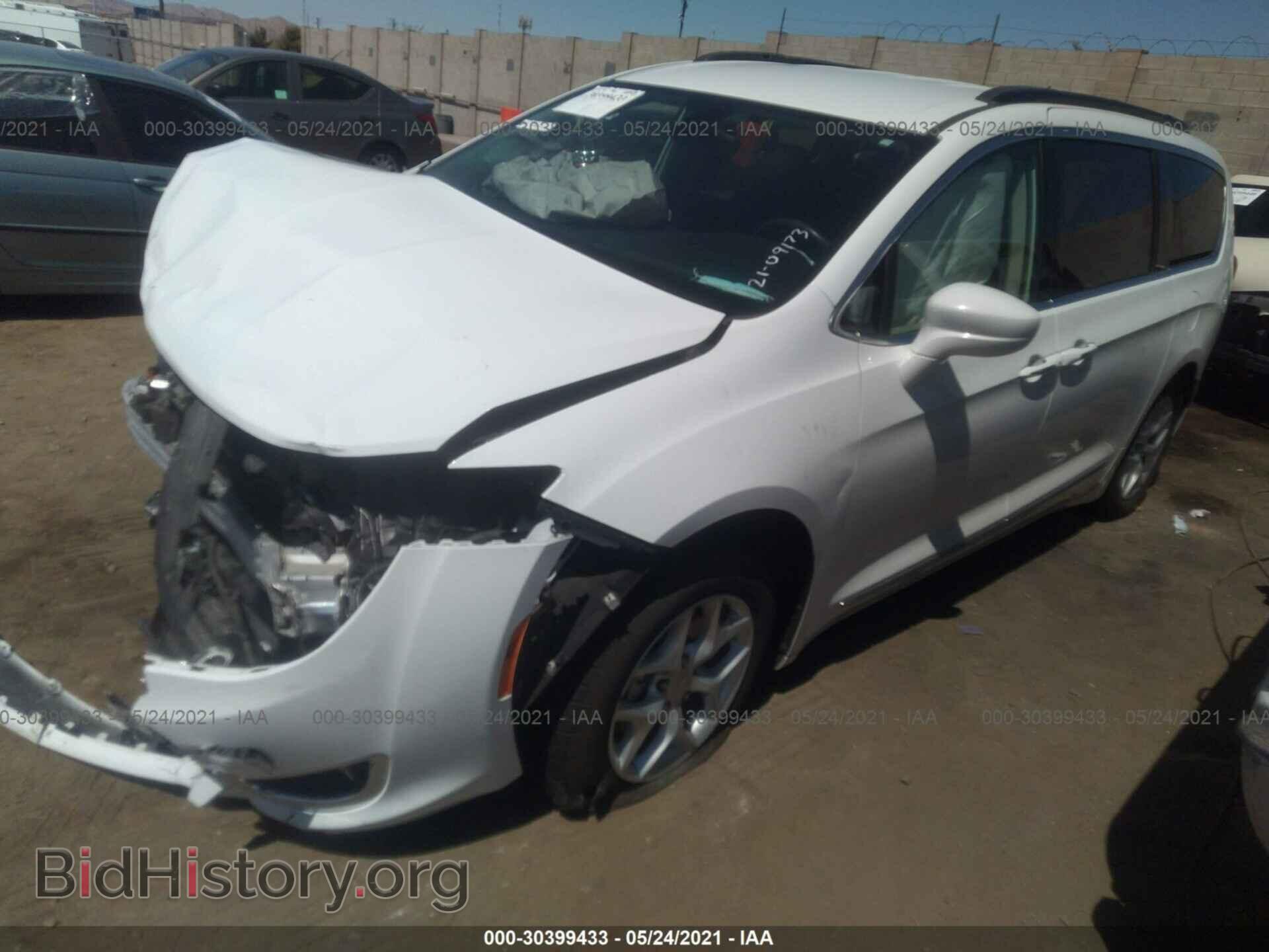 2017 CHRYSLER PACIFICA - VIN: 2C4RC1BG0HR809532 - Фото 2