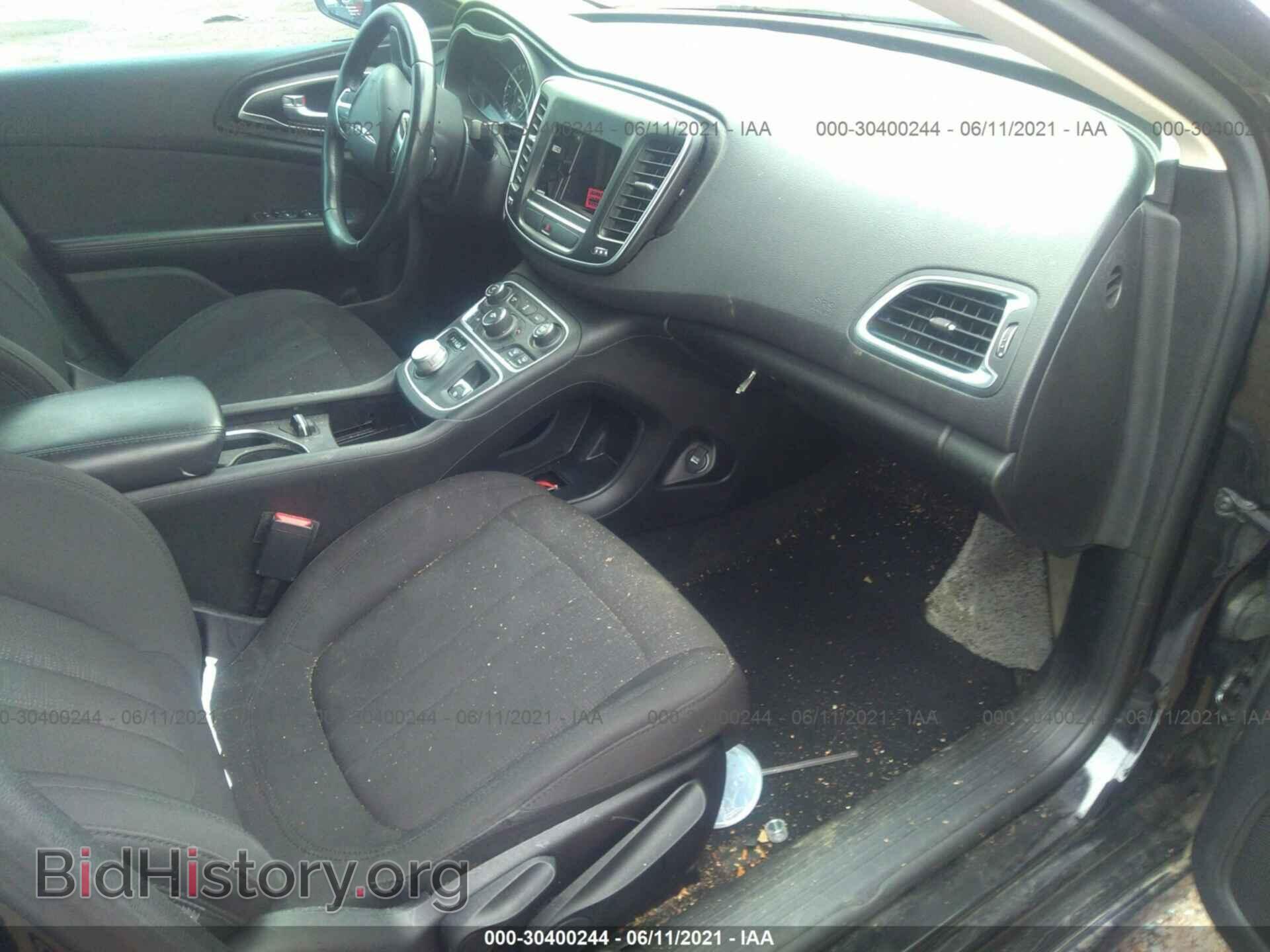 2015 CHRYSLER 200 - VIN: 1C3CCCAB2FN688184 - Фото 5