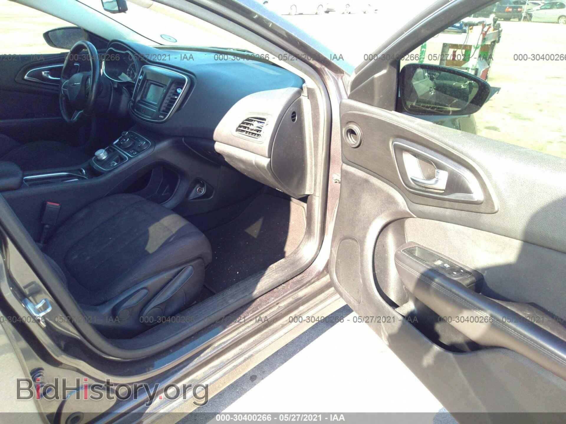 2015 CHRYSLER 200 - VIN: 1C3CCCAB0FN632762 - Фото 5