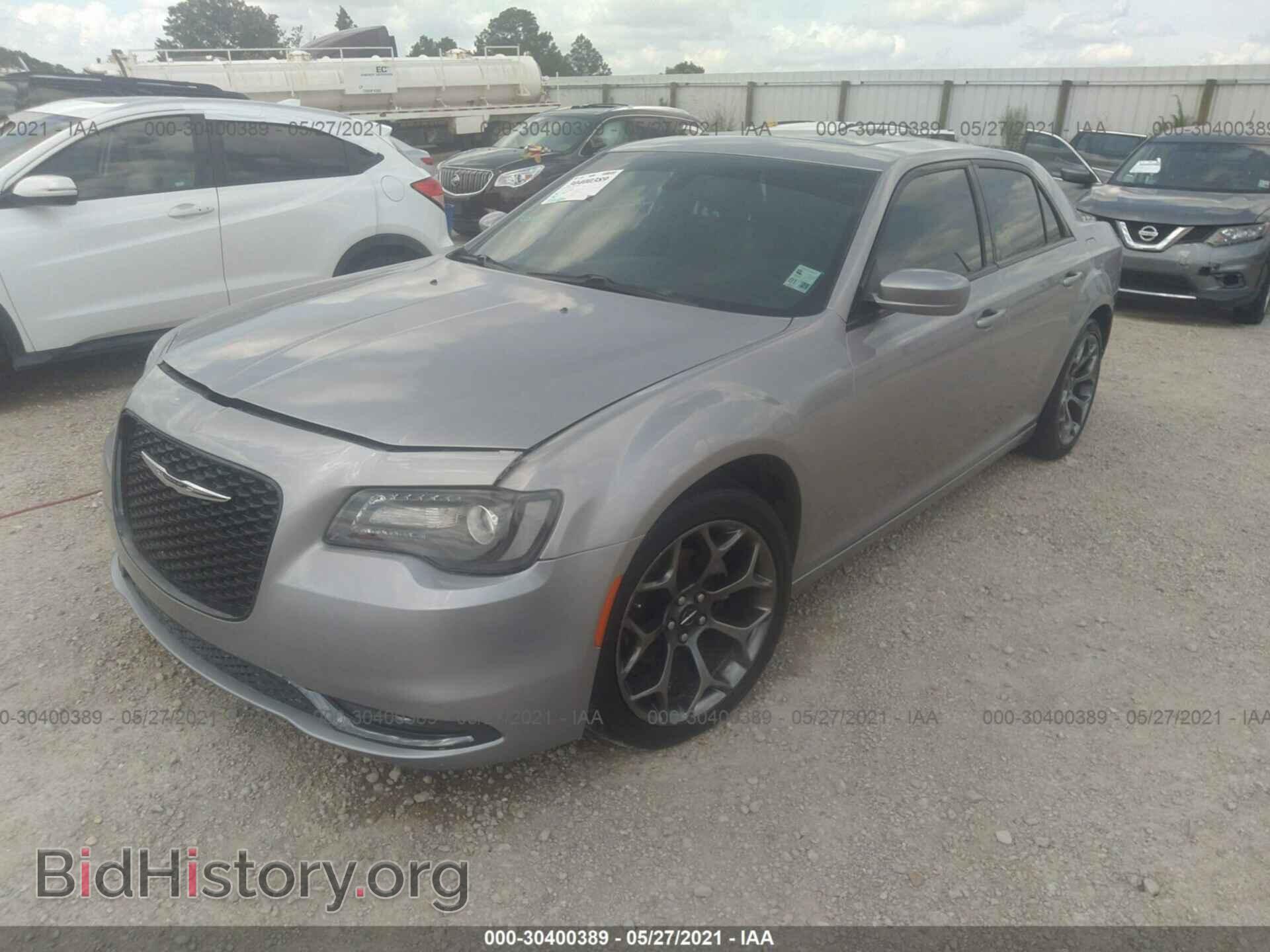 2015 CHRYSLER 300 - VIN: 2C3CCABG7FH766434 - Фото 2