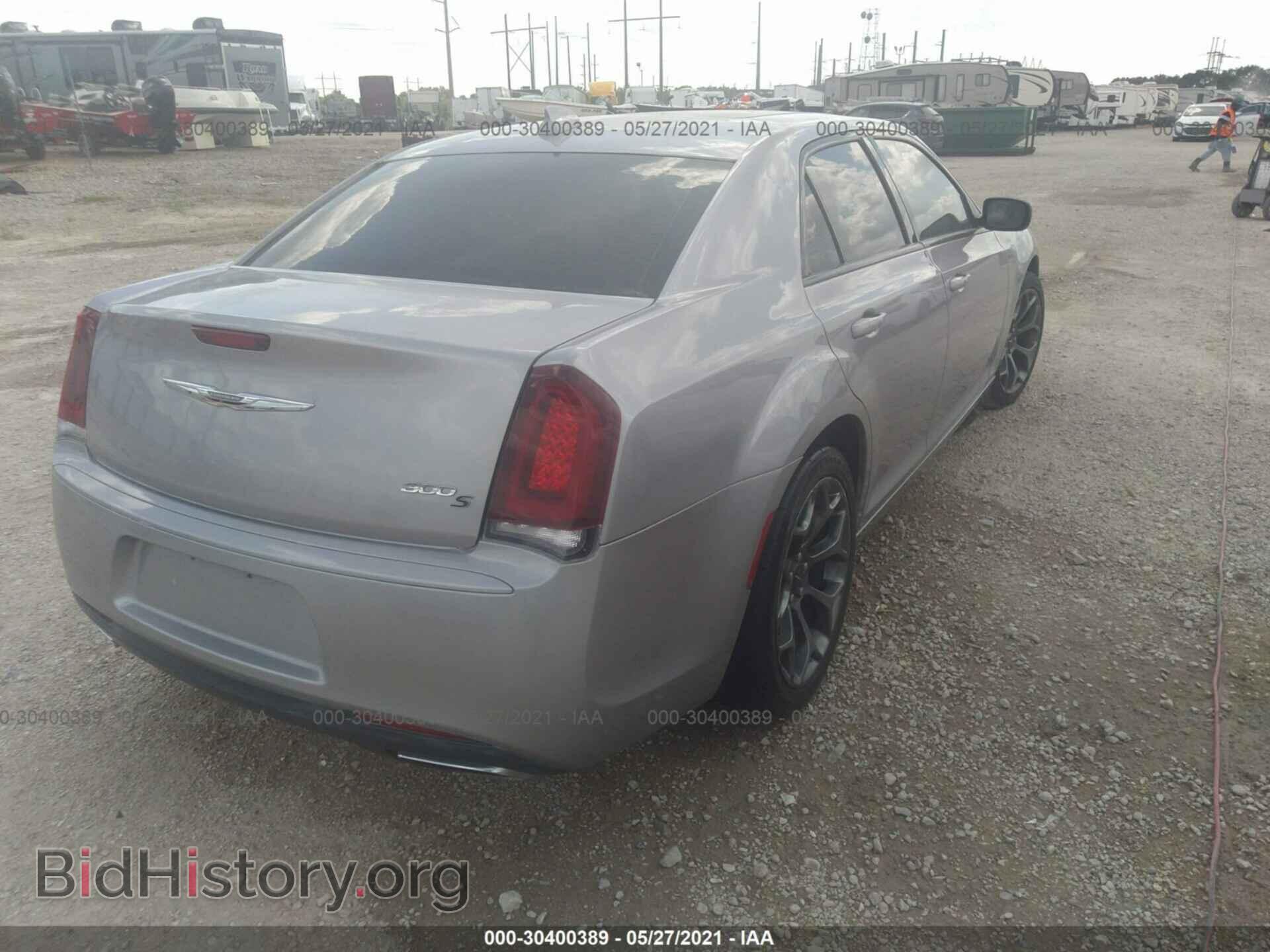 2015 CHRYSLER 300 - VIN: 2C3CCABG7FH766434 - Фото 4