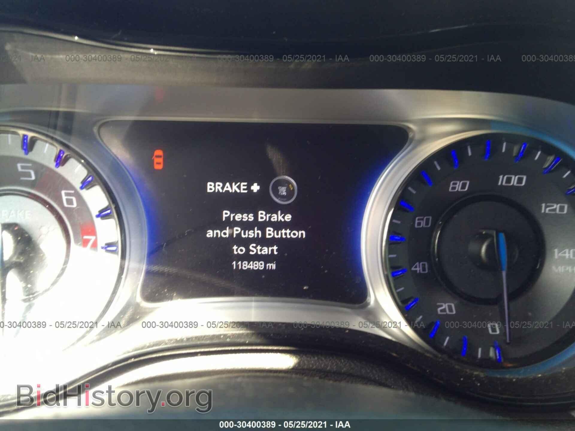 2015 CHRYSLER 300 - VIN: 2C3CCABG7FH766434 - Фото 7