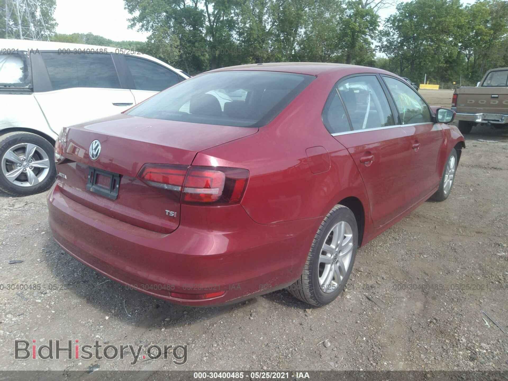 2017 VOLKSWAGEN JETTA - VIN: 3VW2B7AJ6HM201393 - Фото 4