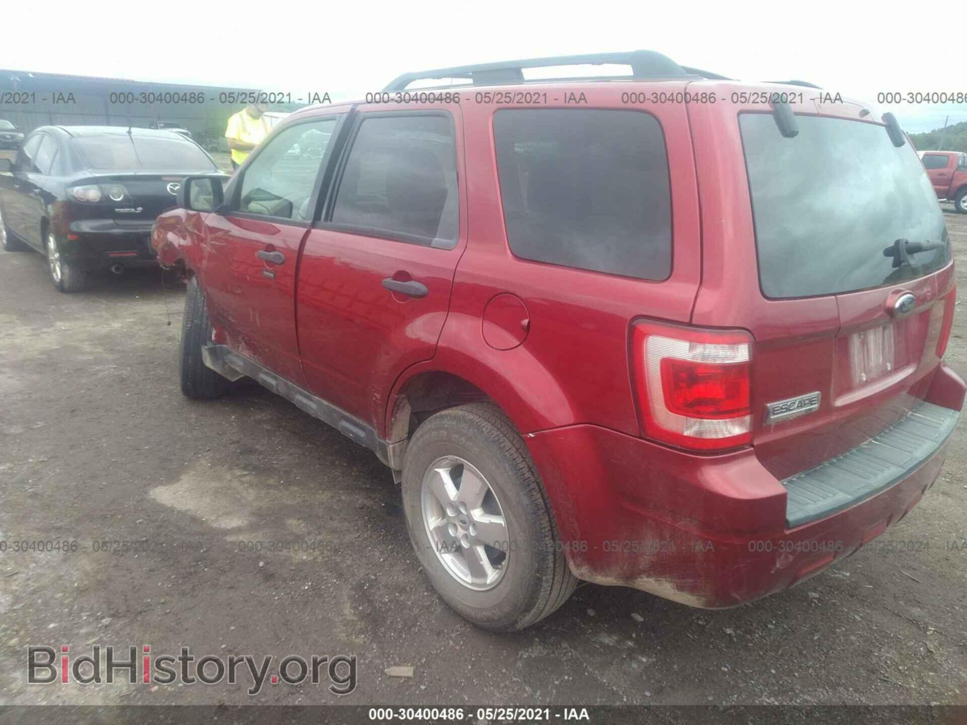 2009 FORD ESCAPE - VIN: 1FMCU03729KA02680 - Фото 3