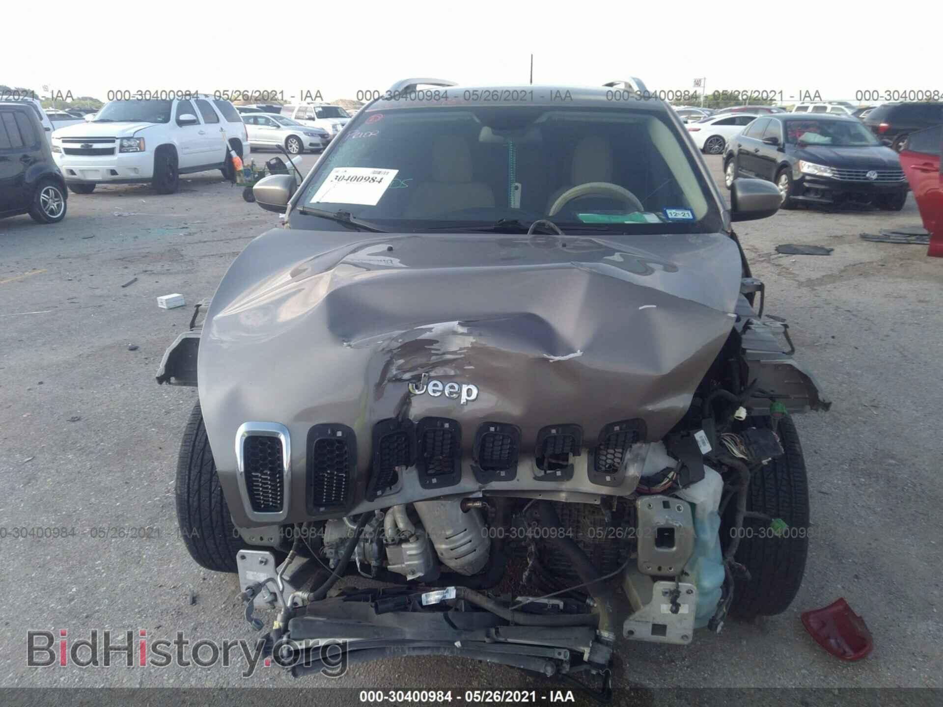 2016 JEEP CHEROKEE - VIN: 1C4PJLCB3GW355388 - Фото 6