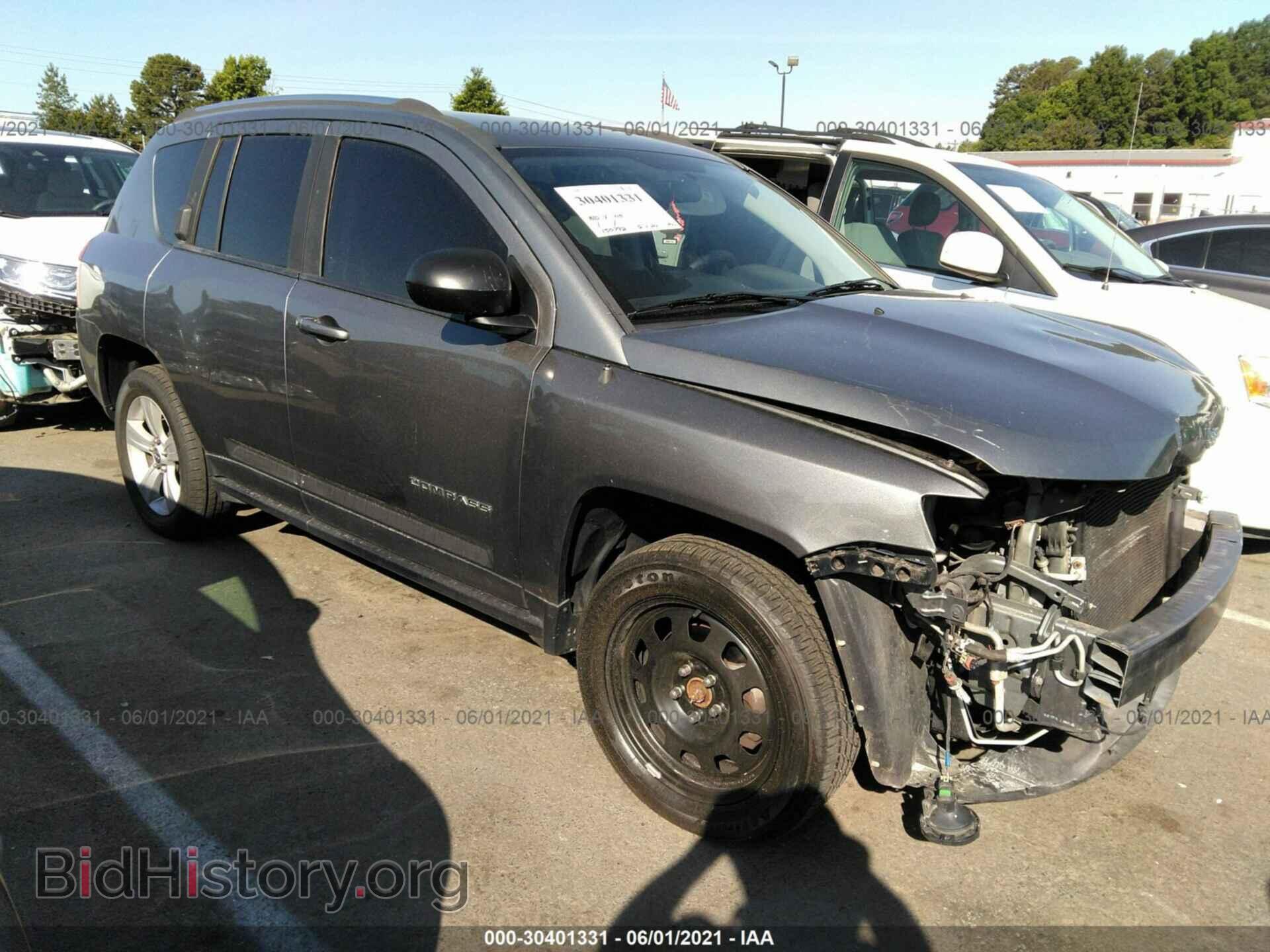 Photo 1C4NJCEBXDD155703 - JEEP COMPASS 2013