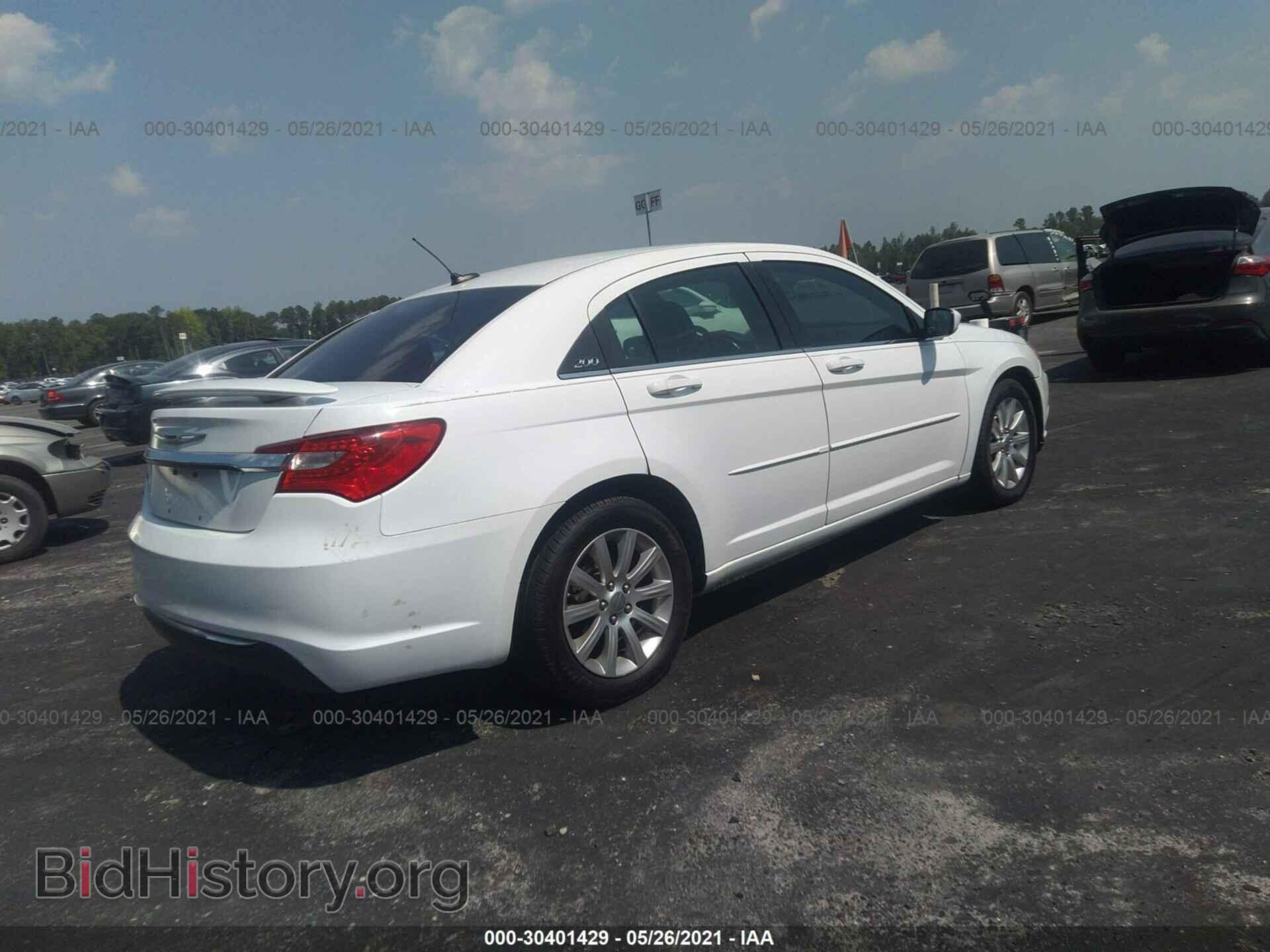 2011 CHRYSLER 200 - VIN: 1C3BC1FG1BN553518 - Фото 4