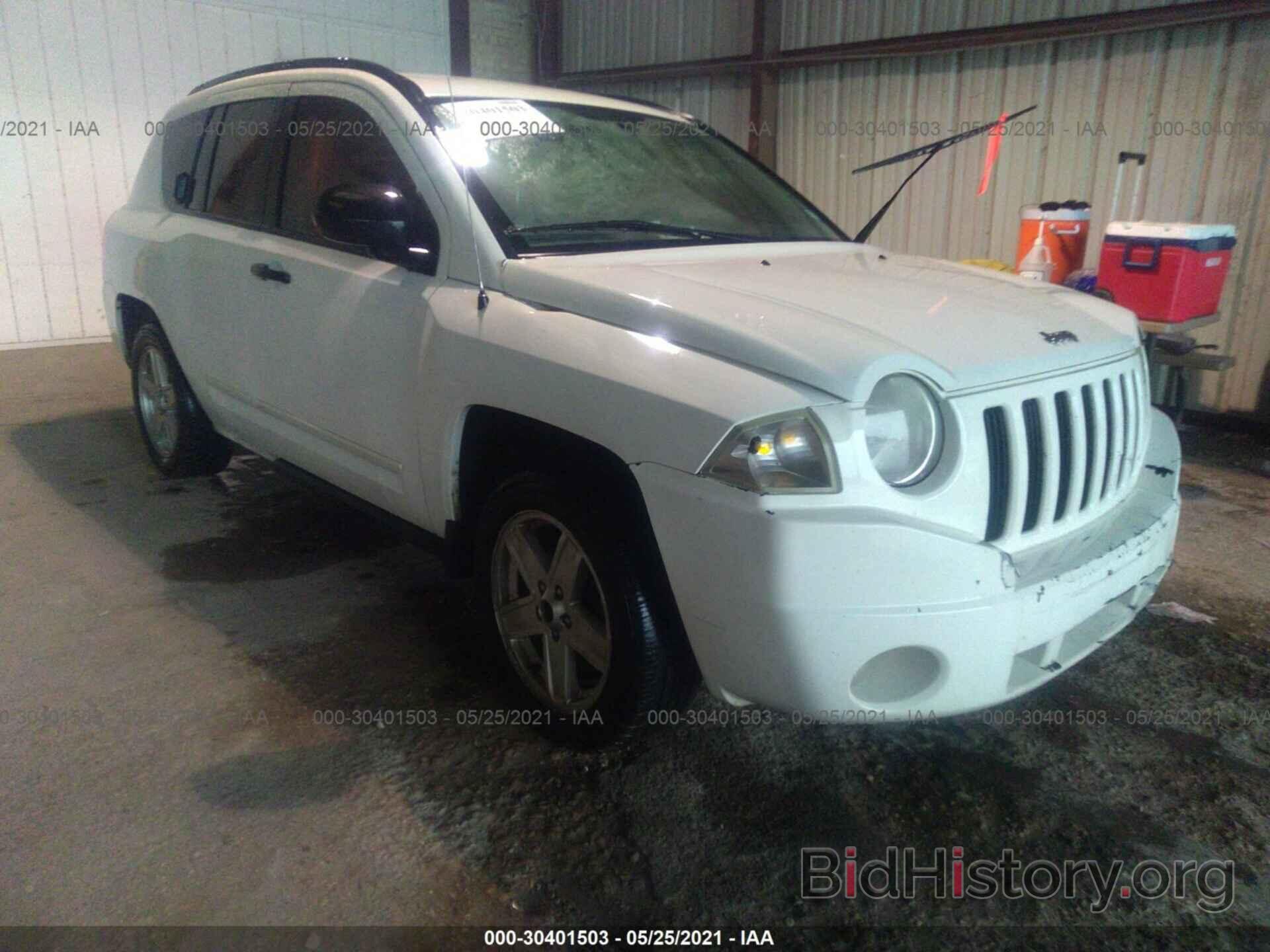 Photo 1J4NT4FB2AD553976 - JEEP COMPASS 2010