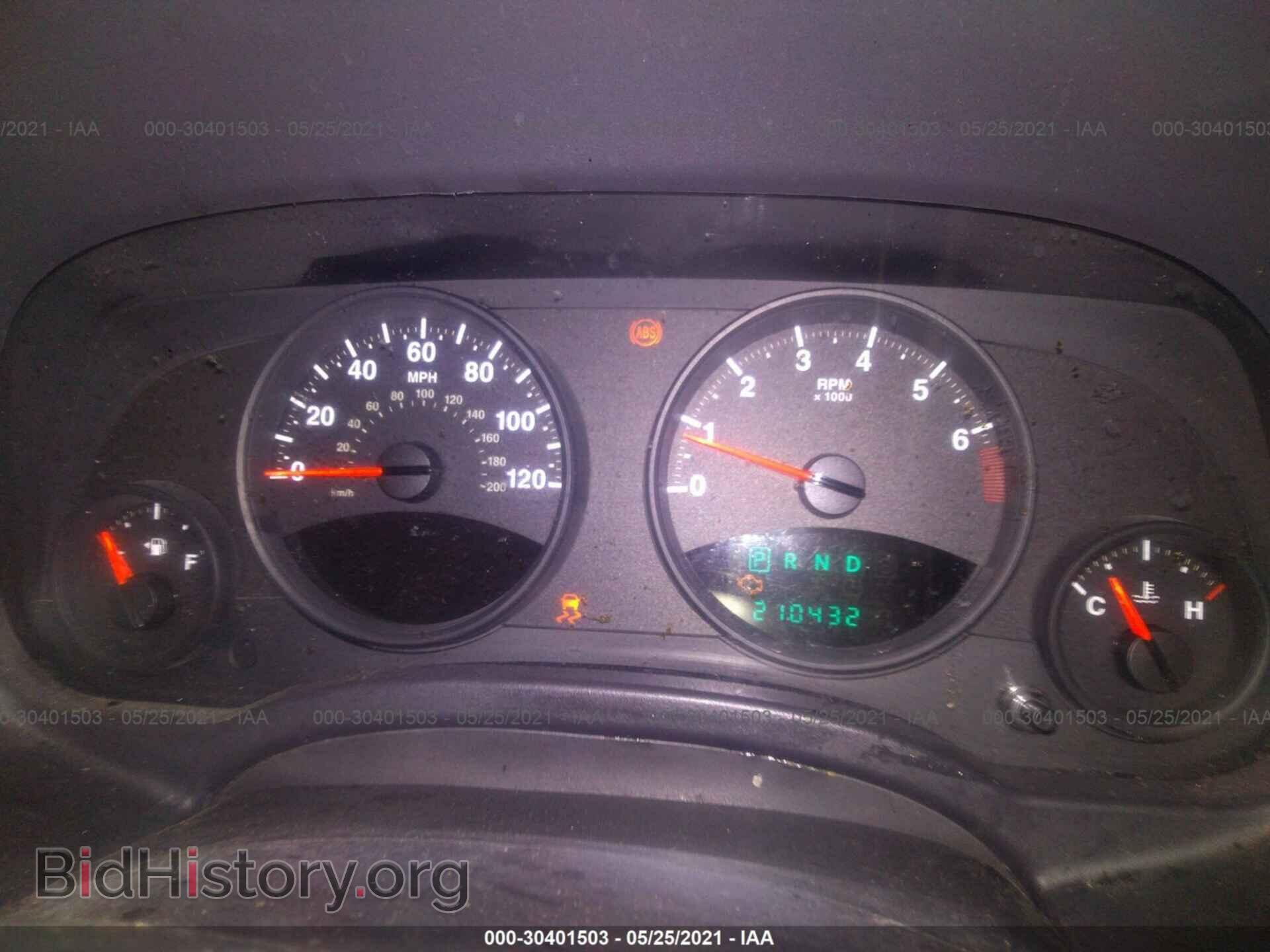 2010 JEEP COMPASS - VIN: 1J4NT4FB2AD553976 - Фото 7