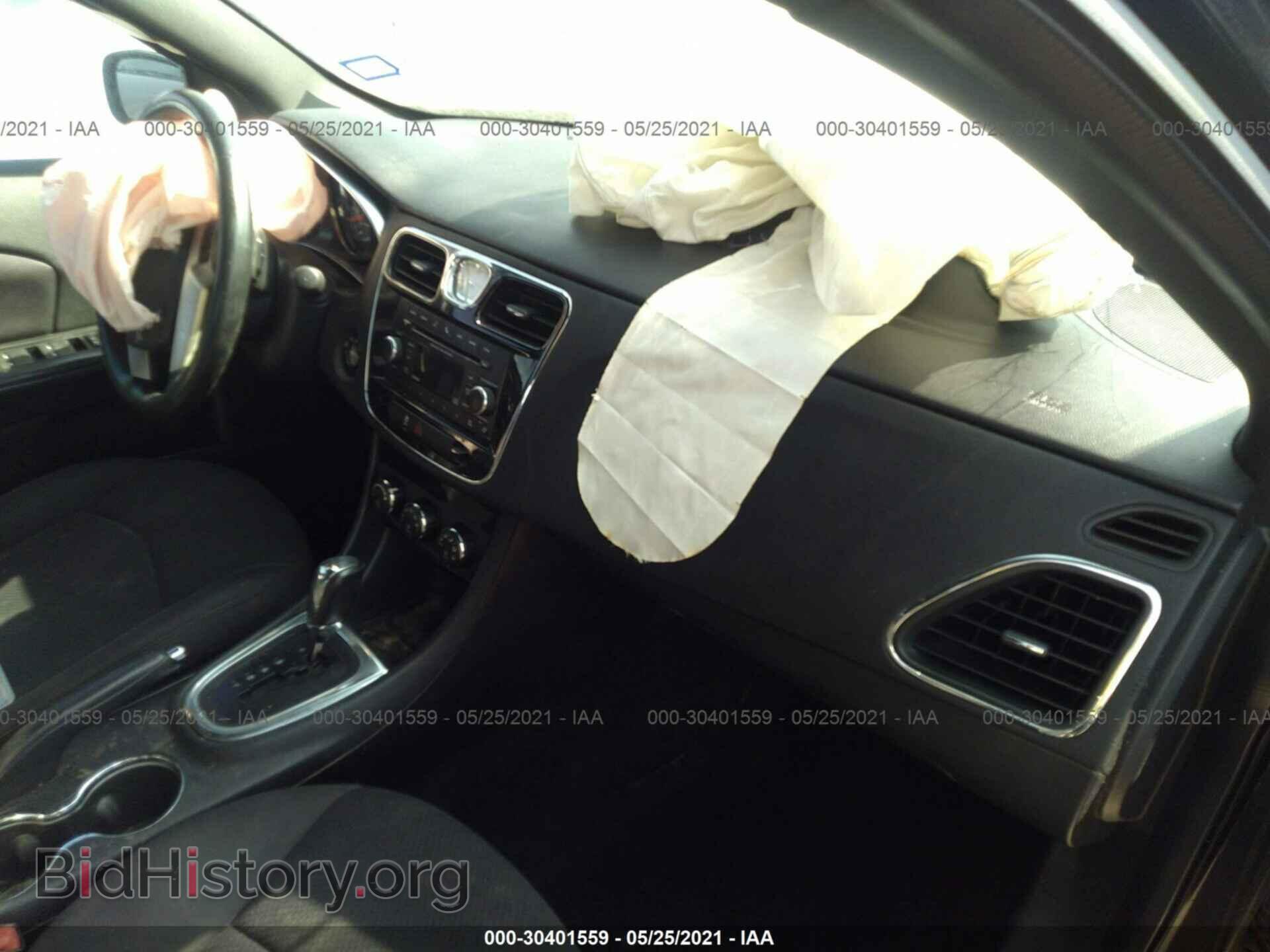 2012 CHRYSLER 200 - VIN: 1C3CCBBB0CN278410 - Фото 5