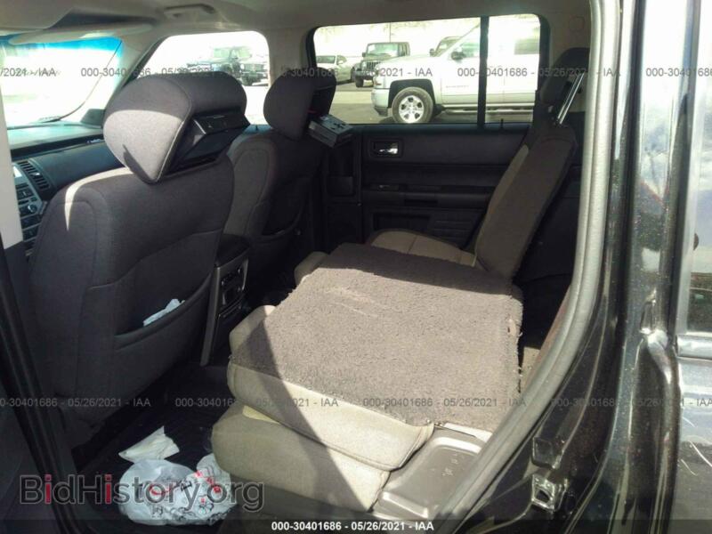 2011 Ford FLEX (VIN 2FMGK5BC4BBD08508) — photo 8 of 11