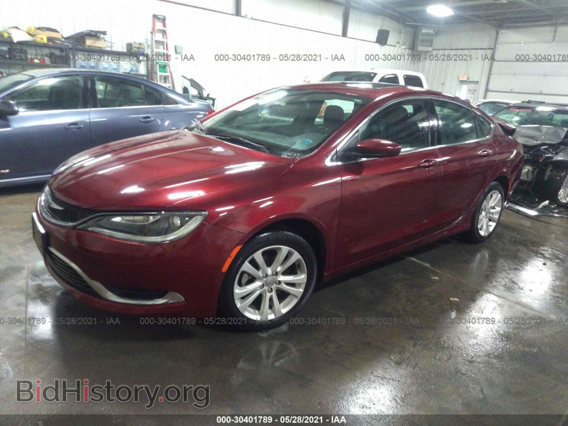 2015 CHRYSLER 200 - VIN: 1C3CCCAB1FN718775 - Фото 2