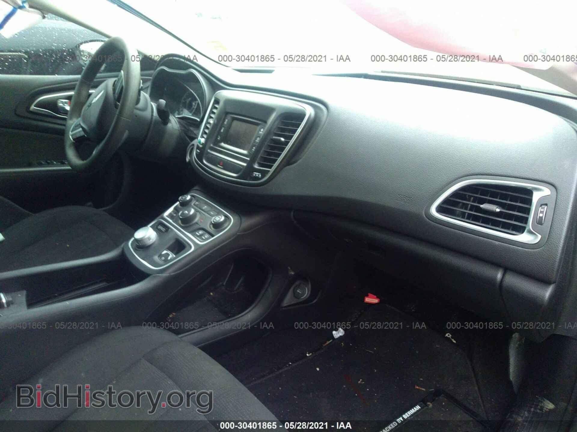 2016 CHRYSLER 200 - VIN: 1C3CCCAB7GN168502 - Фото 5