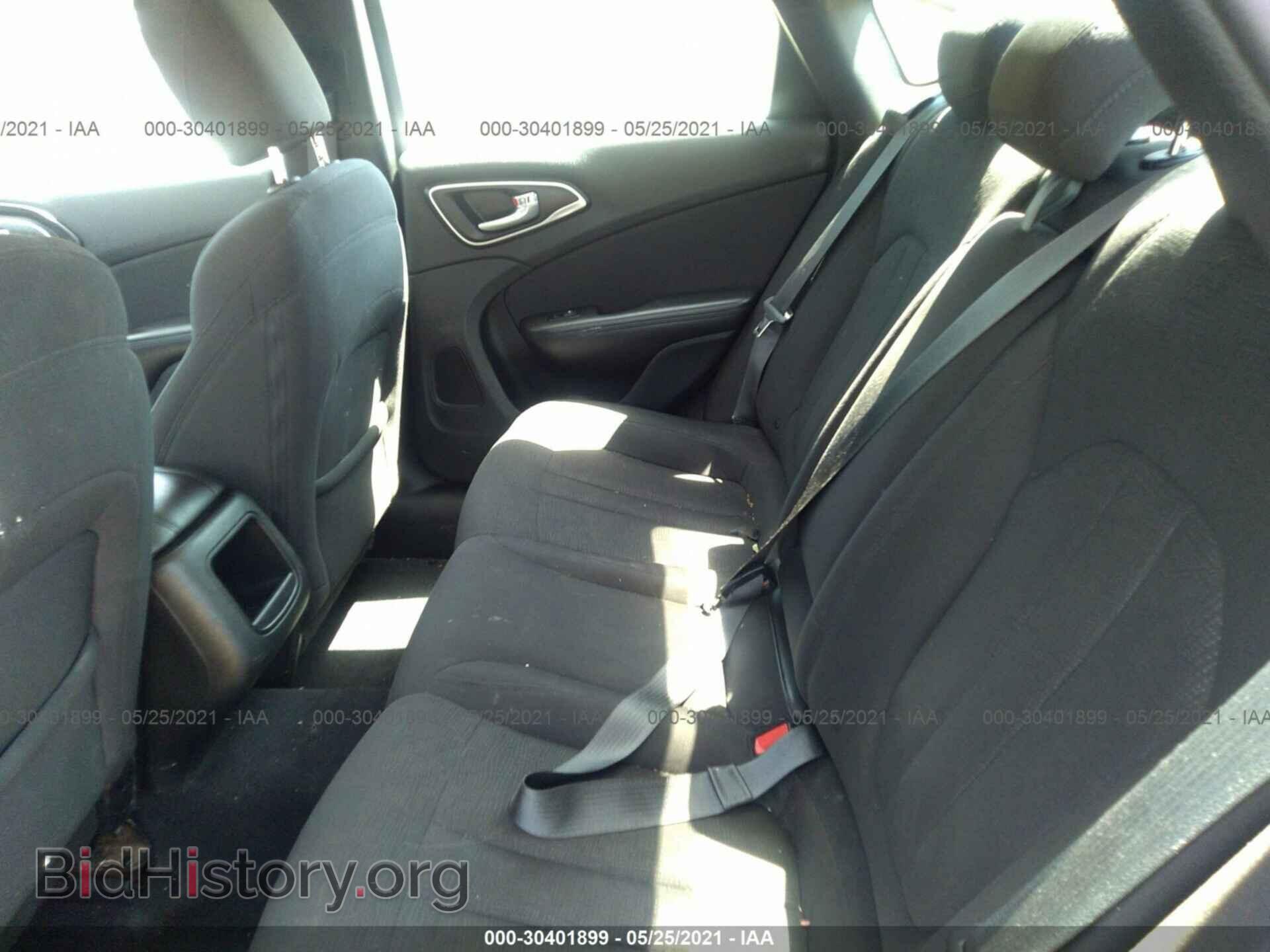 2015 CHRYSLER 200 - VIN: 1C3CCCAB8FN631164 - Фото 8