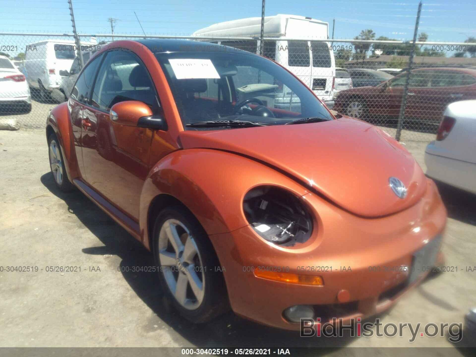 Photo 3VWRG3AG8AM036613 - VOLKSWAGEN NEW BEETLE COUPE 2010