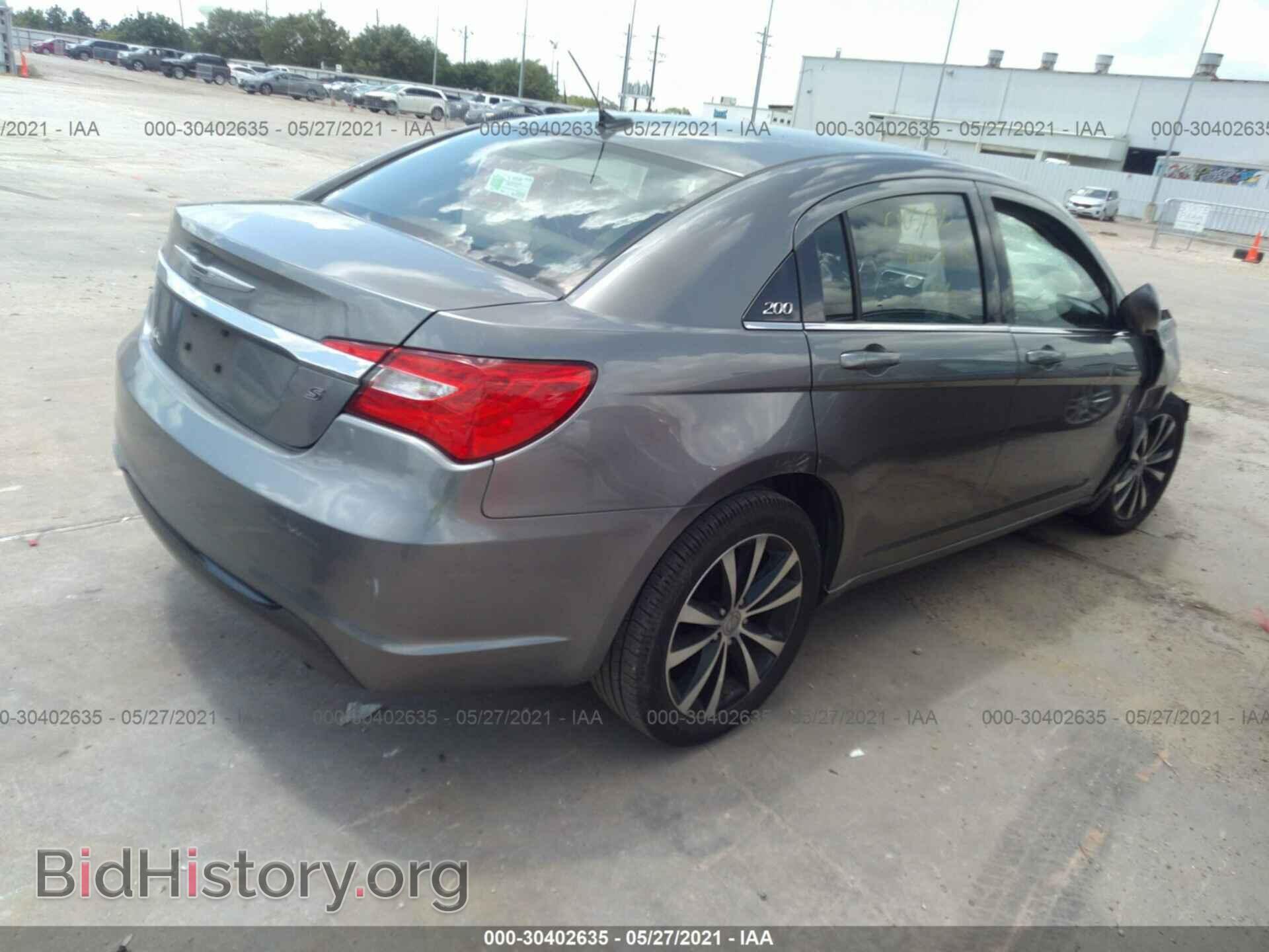 2013 CHRYSLER 200 - VIN: 1C3CCBBB7DN609713 - Фото 4