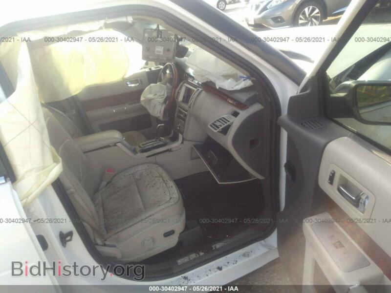 2010 Ford FLEX (VIN 2FMGK5DCXABA34694) — photo 5 of 14