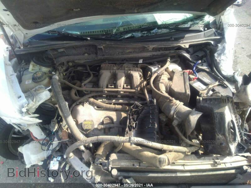 2010 Ford FLEX (VIN 2FMGK5DCXABA34694) — photo 10 of 14