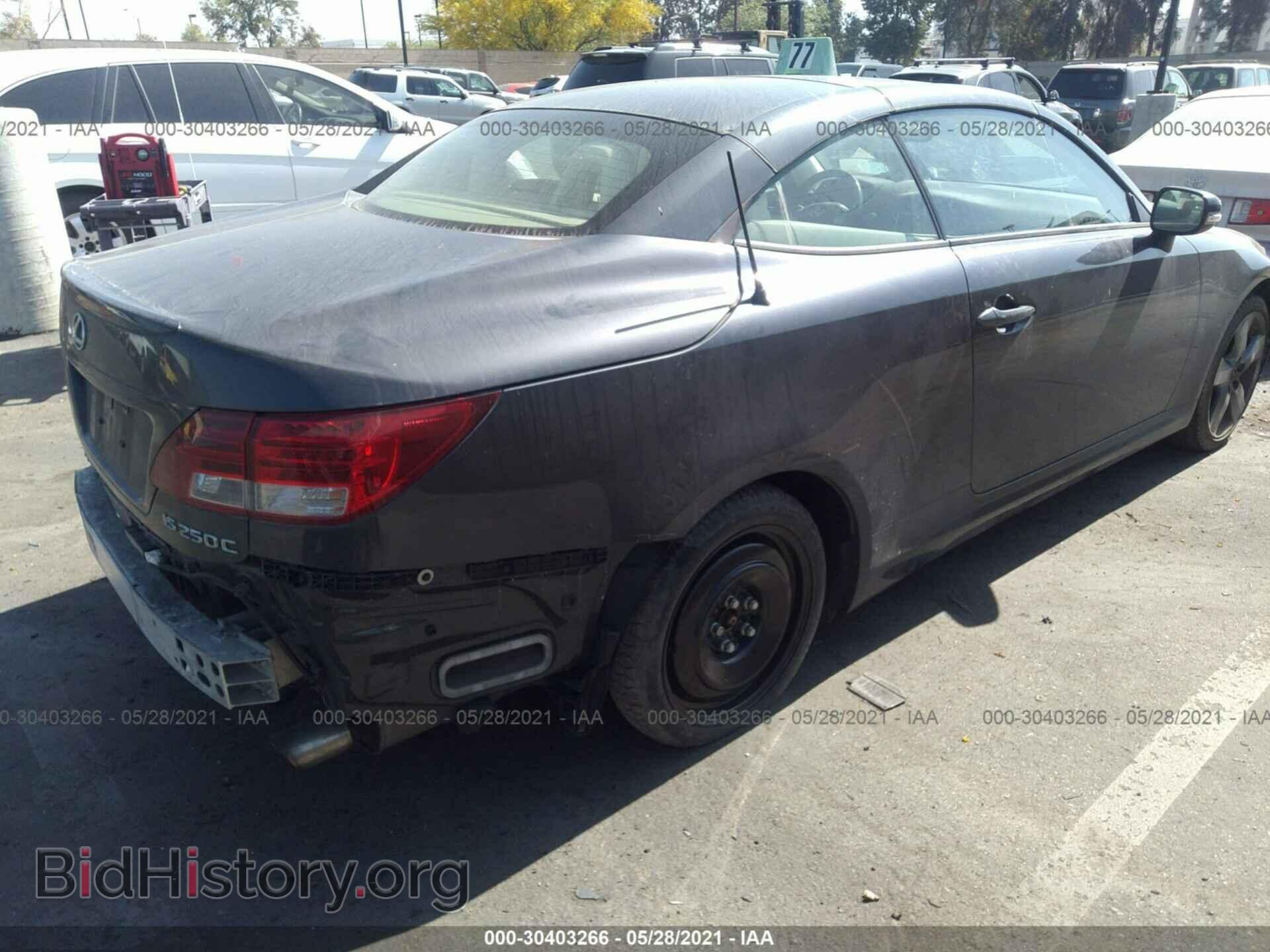 2011 LEXUS IS 250C - VIN: JTHFF2C20B2518097 - Photo 4