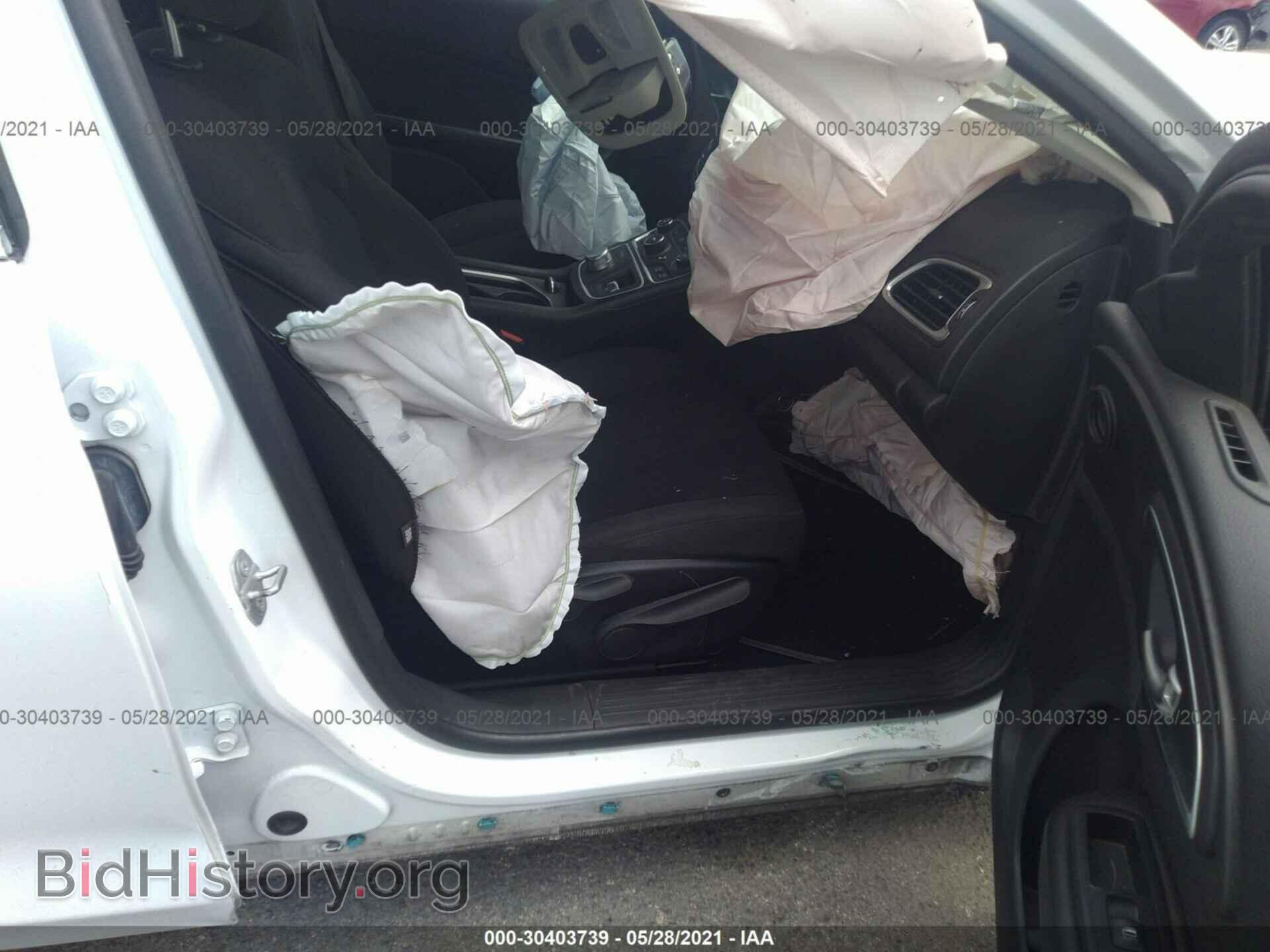 2015 CHRYSLER 200 - VIN: 1C3CCCAB5FN607713 - Photo 5