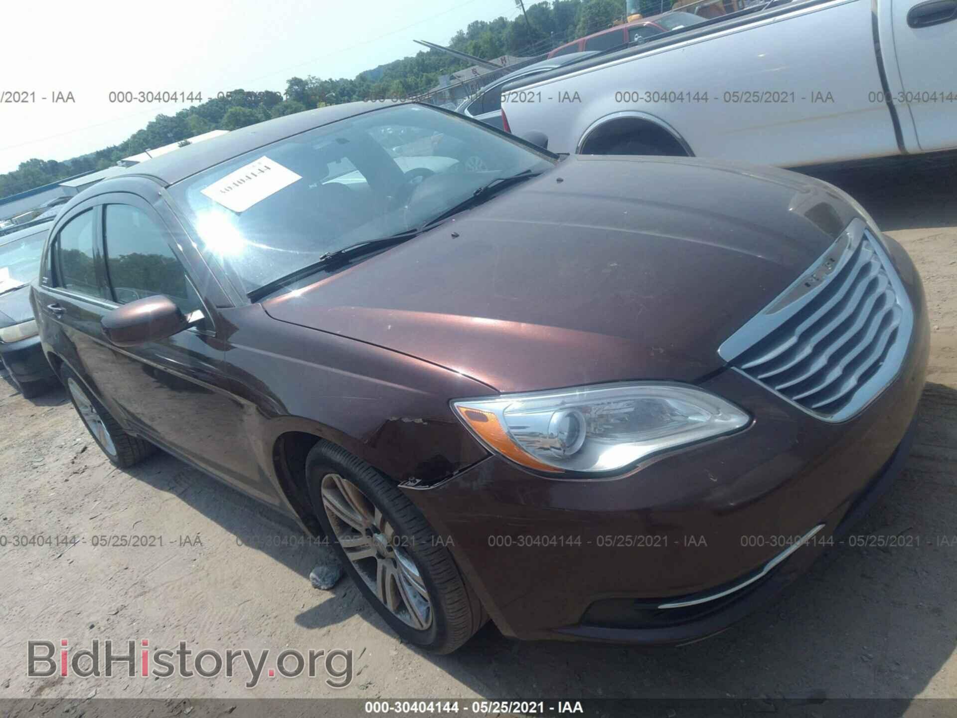 Photo 1C3CCBAB1DN705029 - CHRYSLER 200 2013