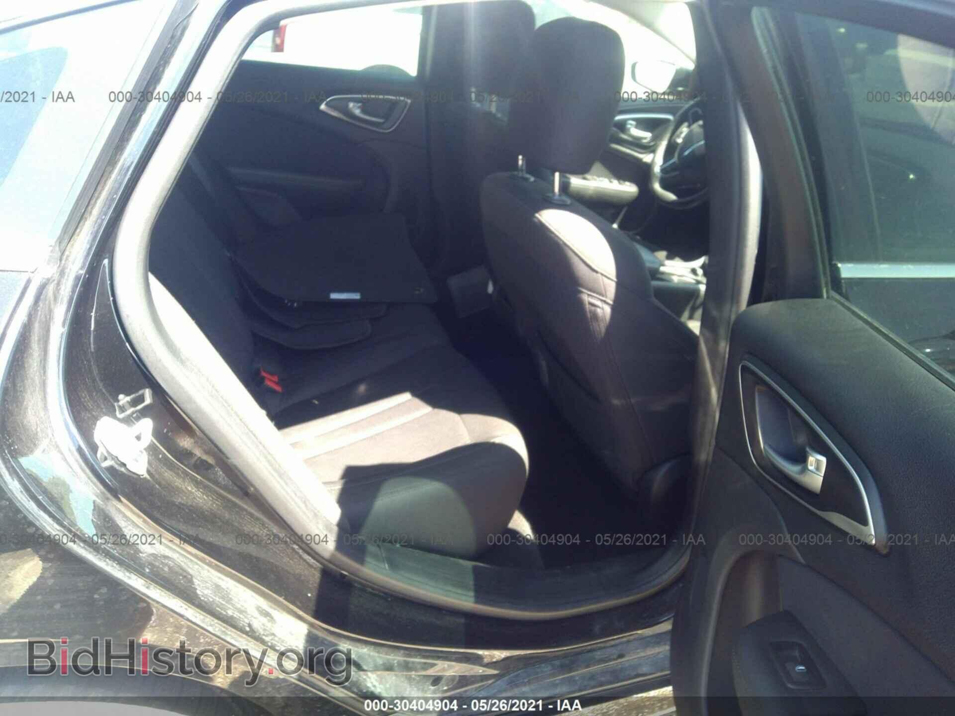 2016 CHRYSLER 200 - VIN: 1C3CCCFB0GN196294 - Фото 8